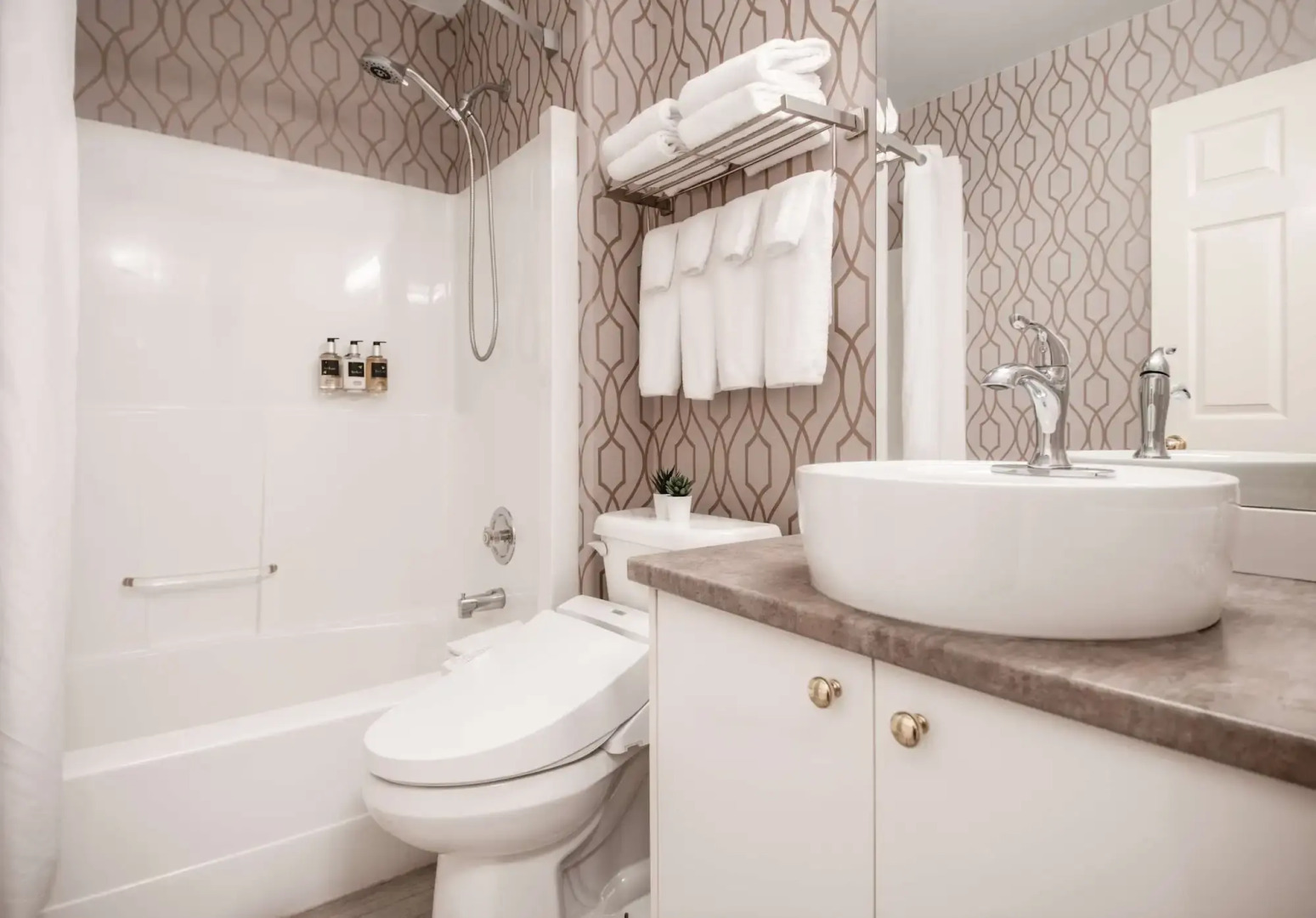 Coast Parksville Hotel