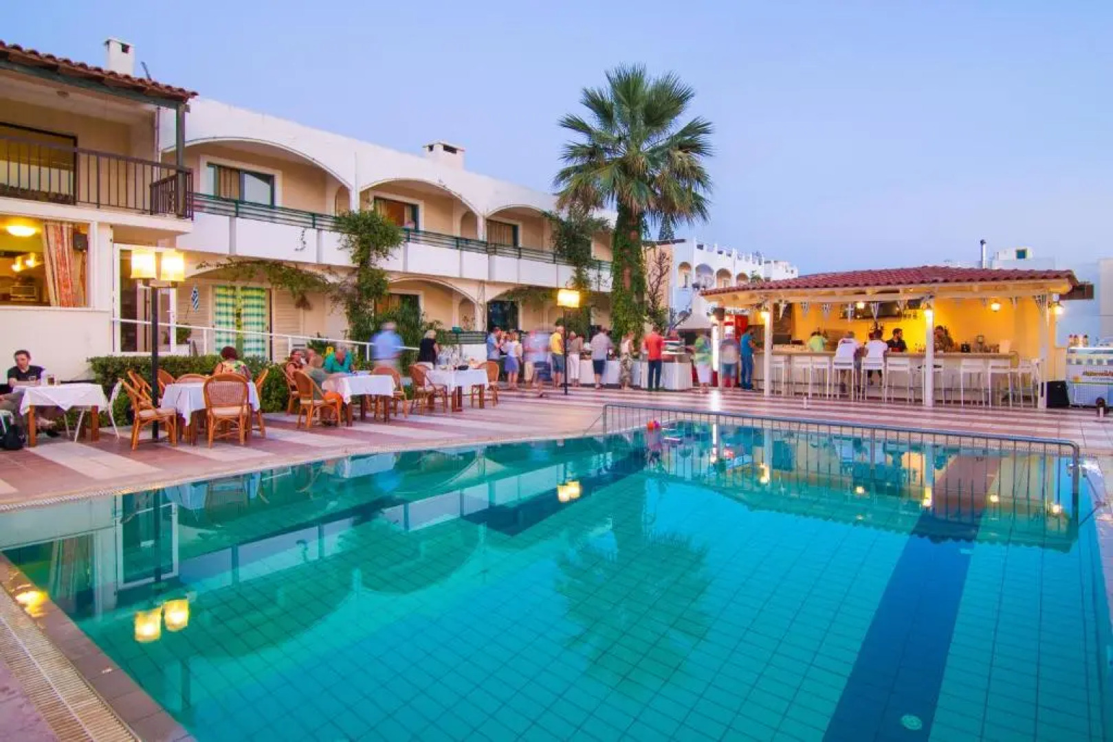 Trefon Hotel Apartments and Suites