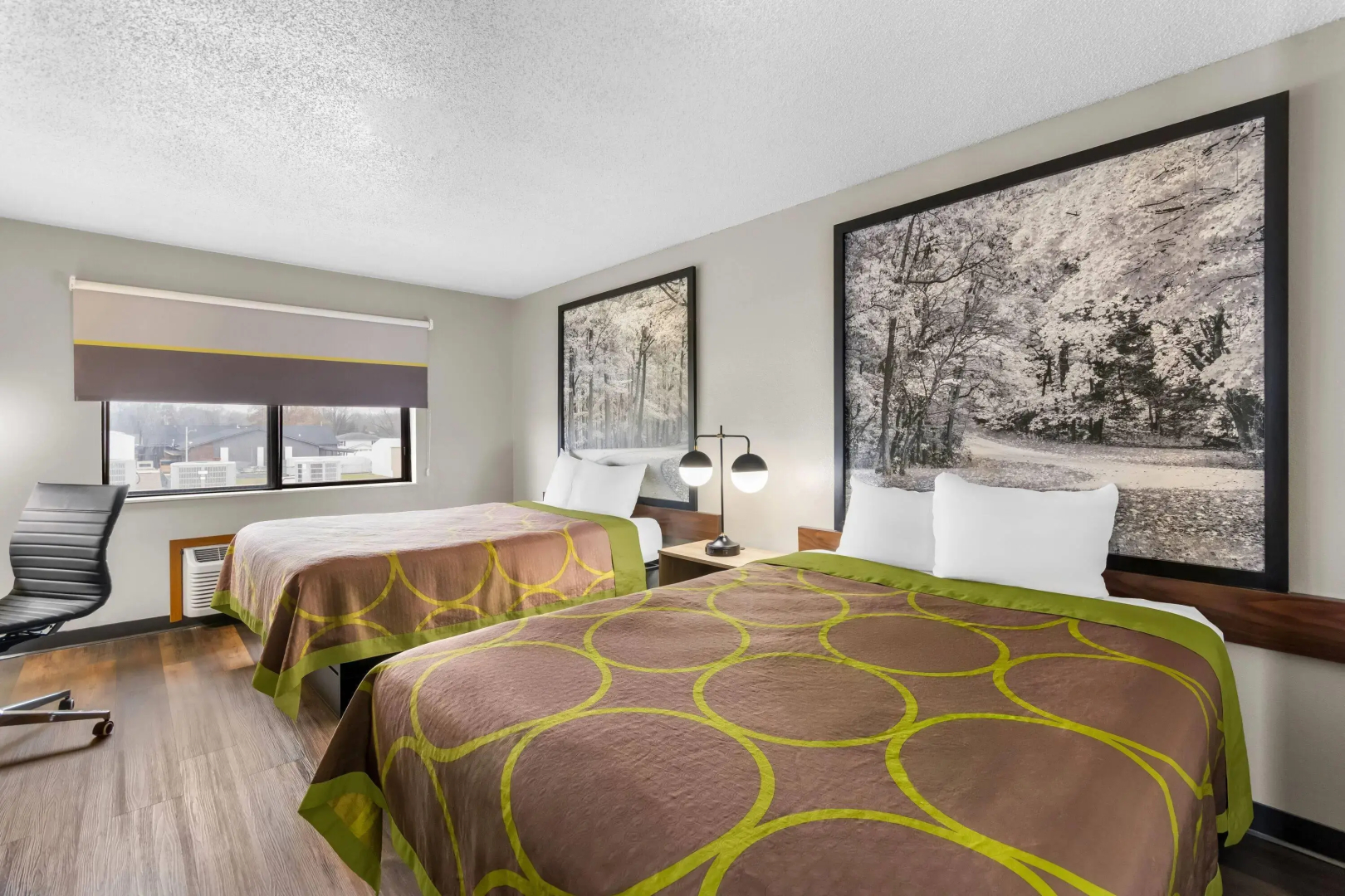 Super 8 by Wyndham Evansville East
