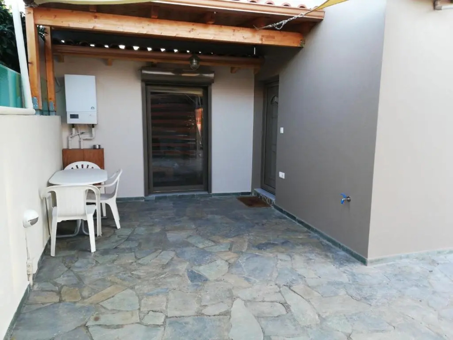 Rea's House Vrachati