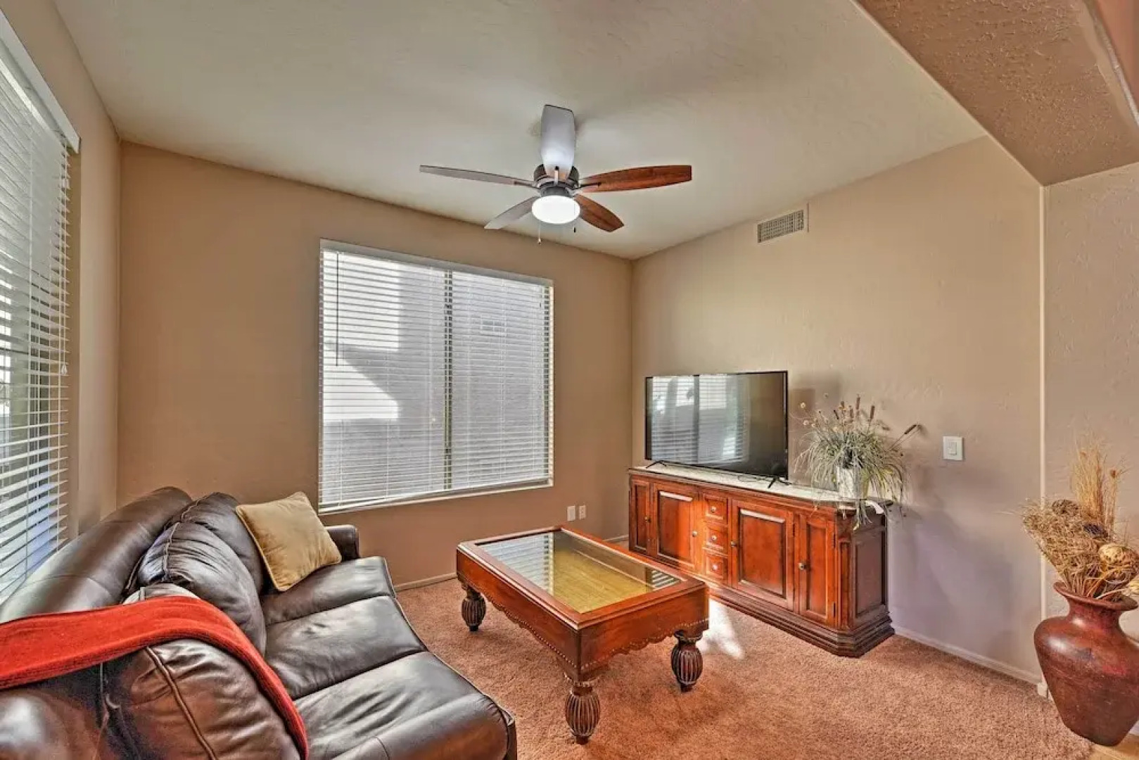 Arizona Retreat w/ Heated Pool, Fire Pit & Grill!