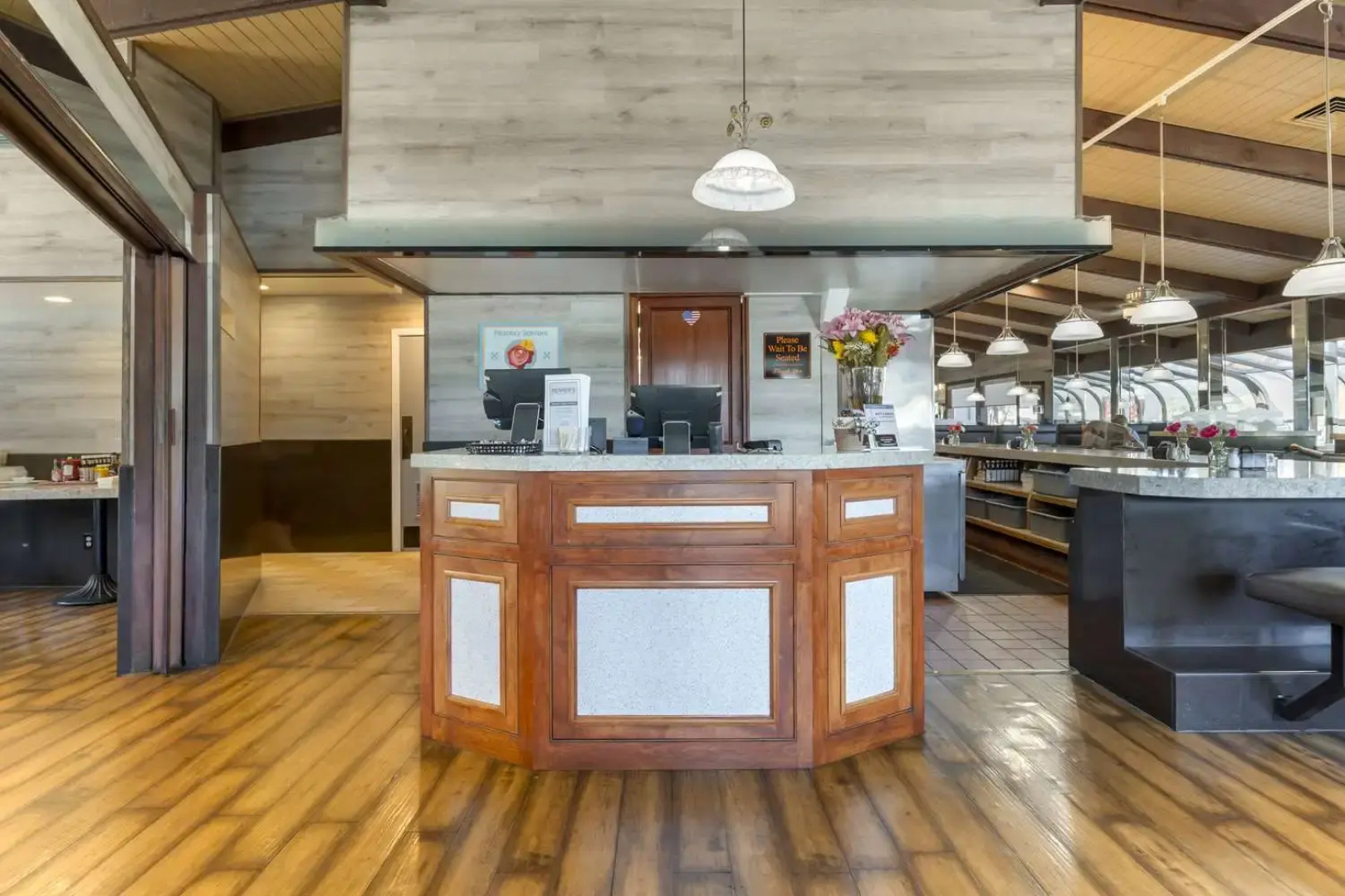 Dry Creek Inn MOD Collection by Sonesta