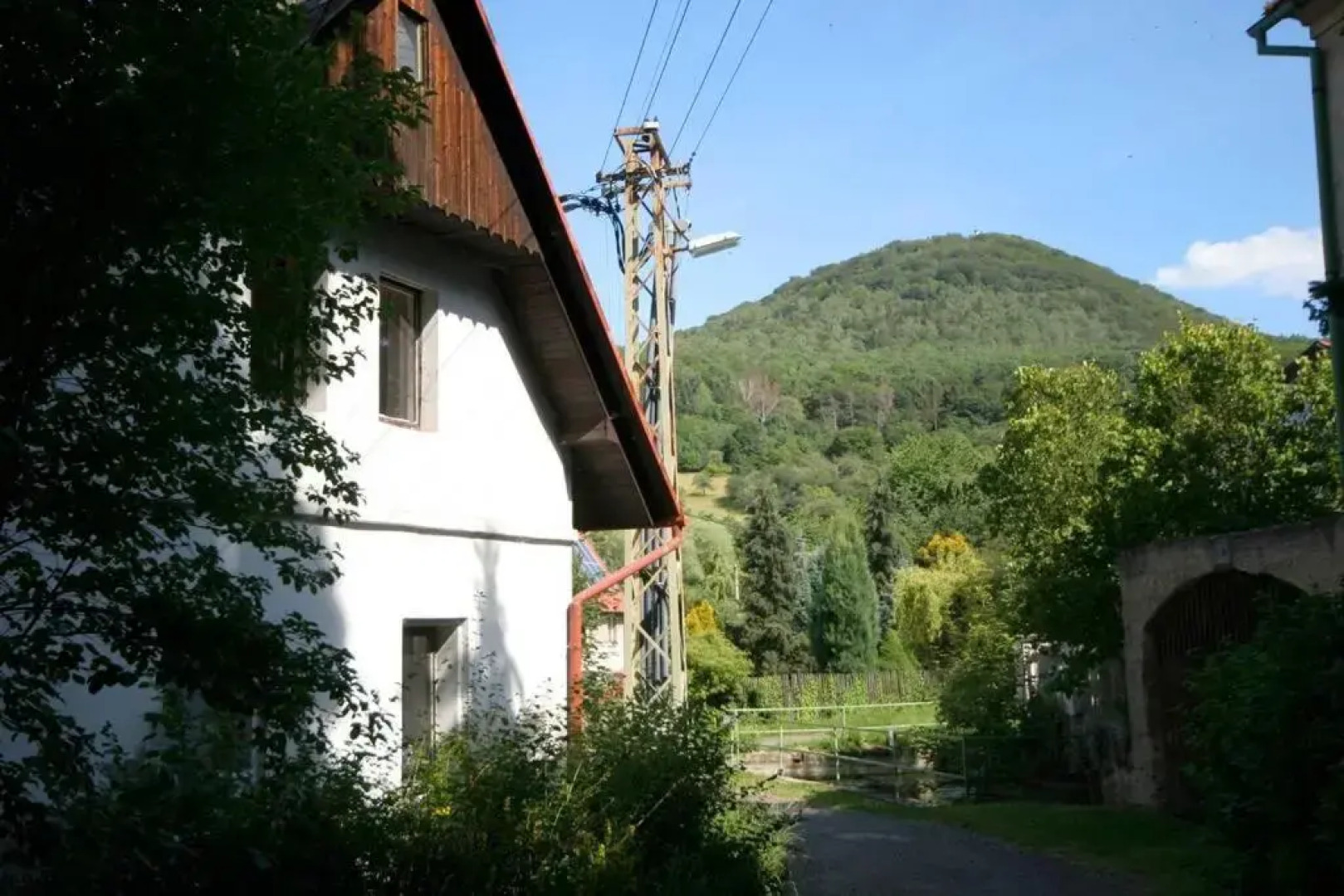 Pobyt v CHKO České středohoří pod horou Milešovkou