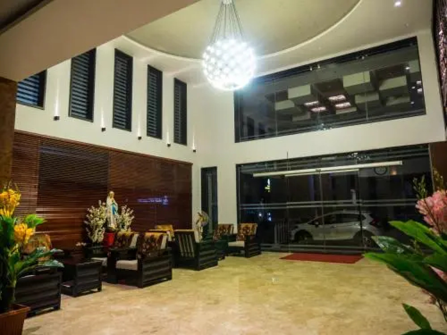 Church View Suites - A Bergamont Group of Hotels