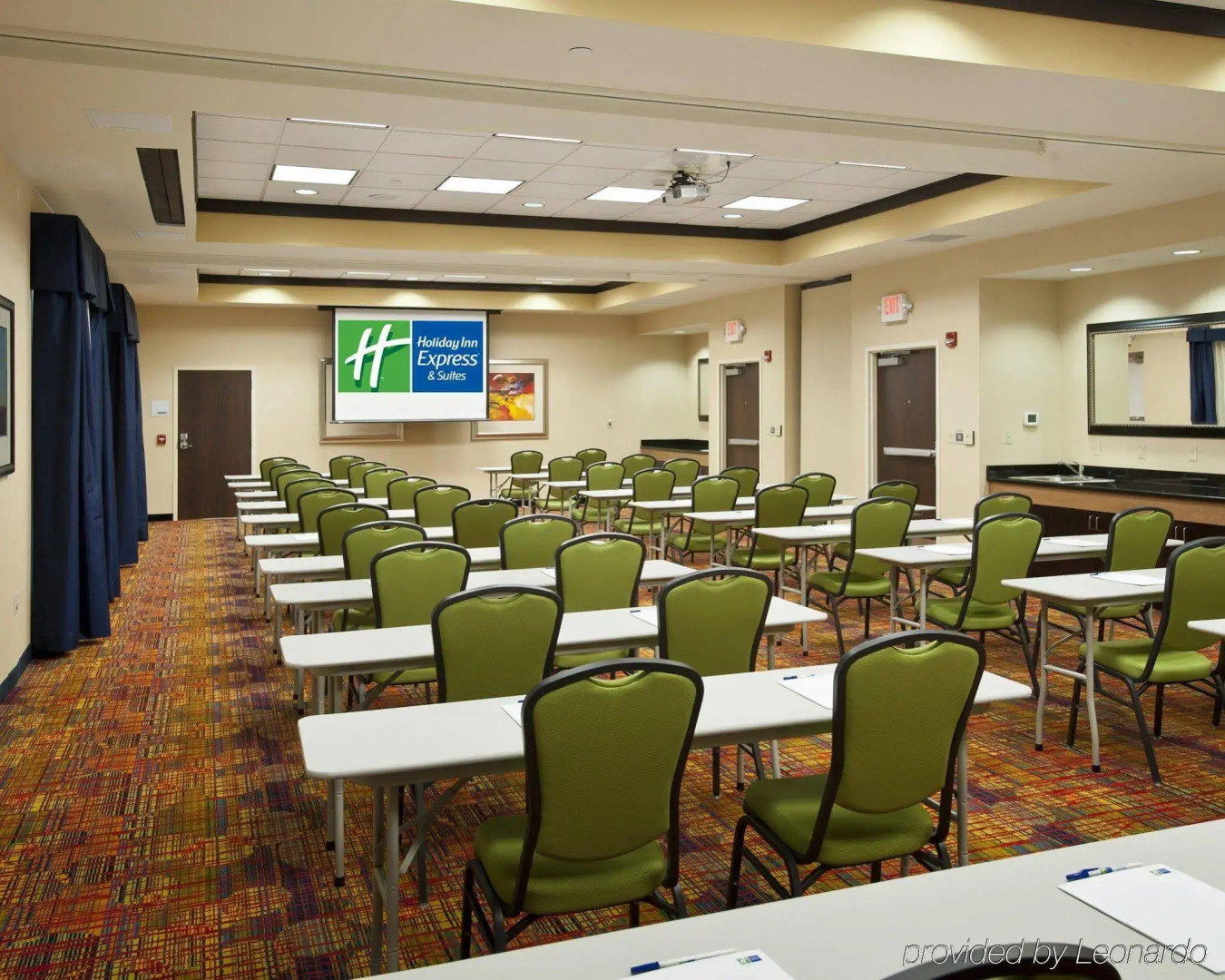 Holiday Inn Express Hotel & Suites Dayton South - I-675 by IHG
