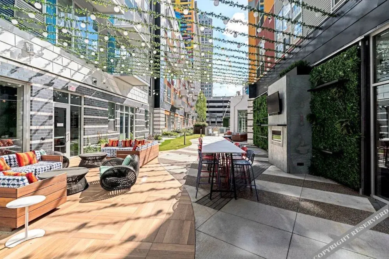 Park Avenue Condos by Barsala