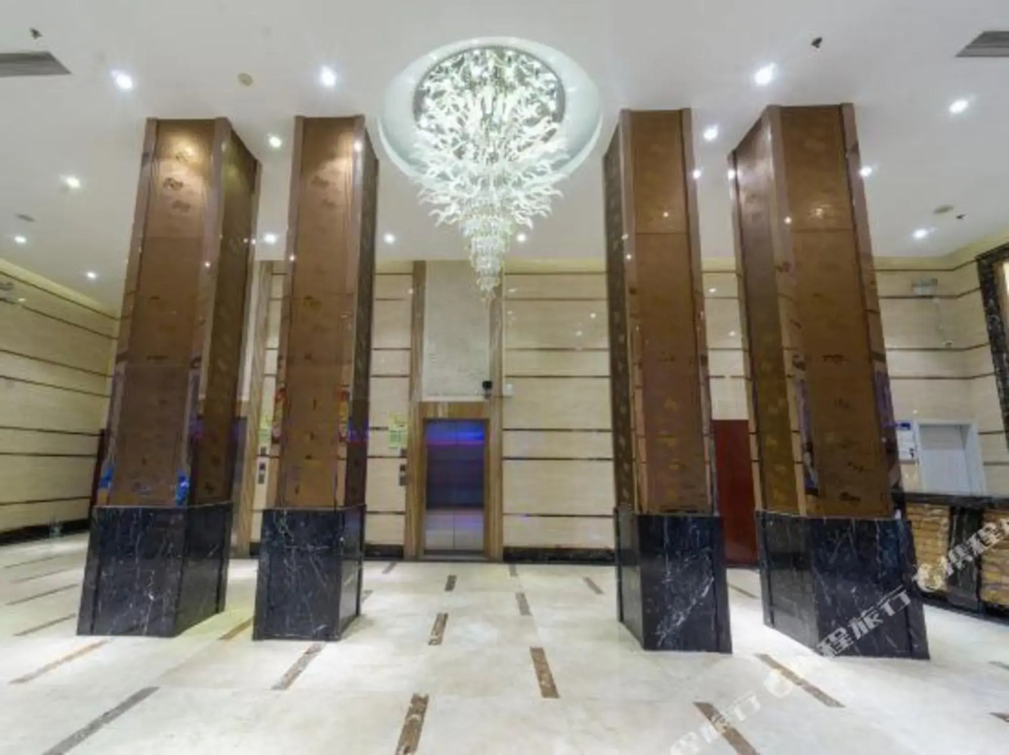 Haohai Qingyun Hotel