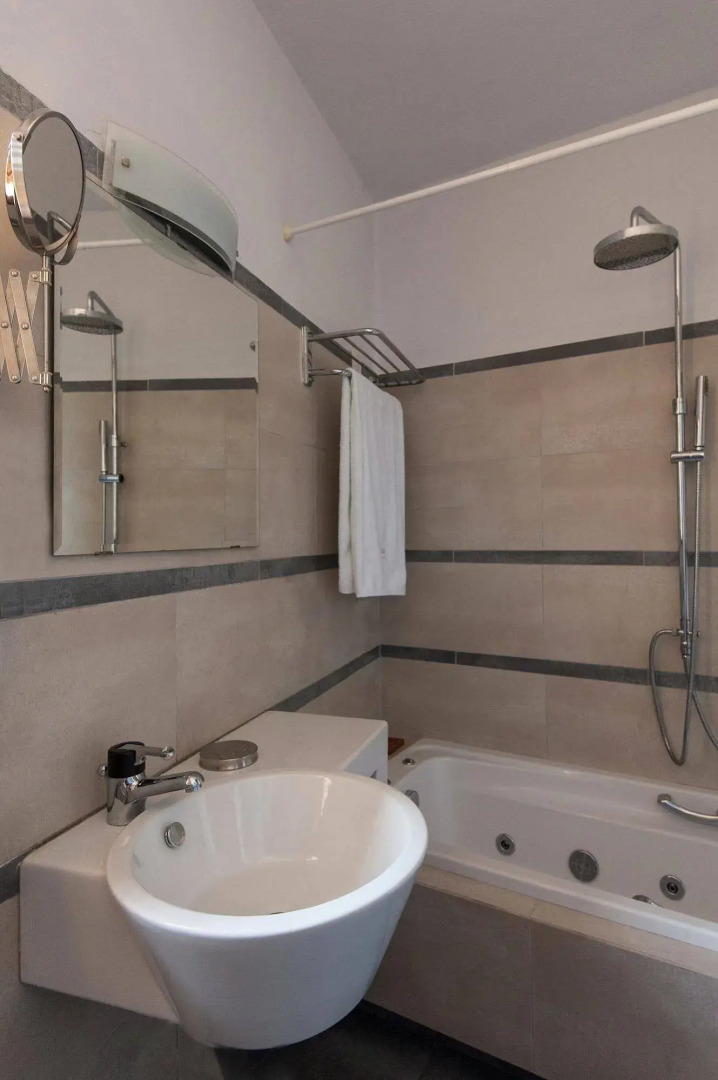 Poikilma Alonissos Villas