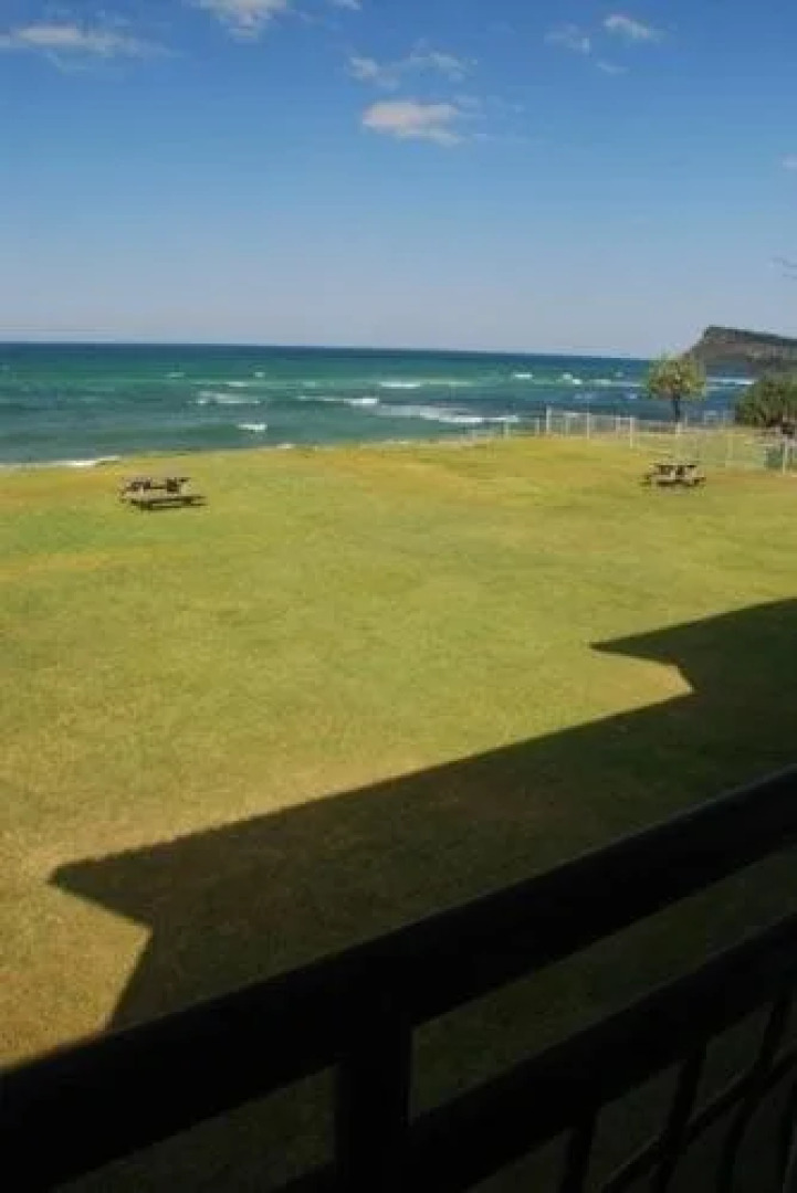 Absolute Beachfront Apartments Lennox Head
