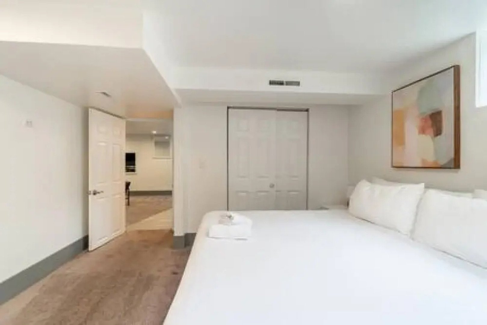 Retreat in Vibrant Westminster 4BR Hot Tub