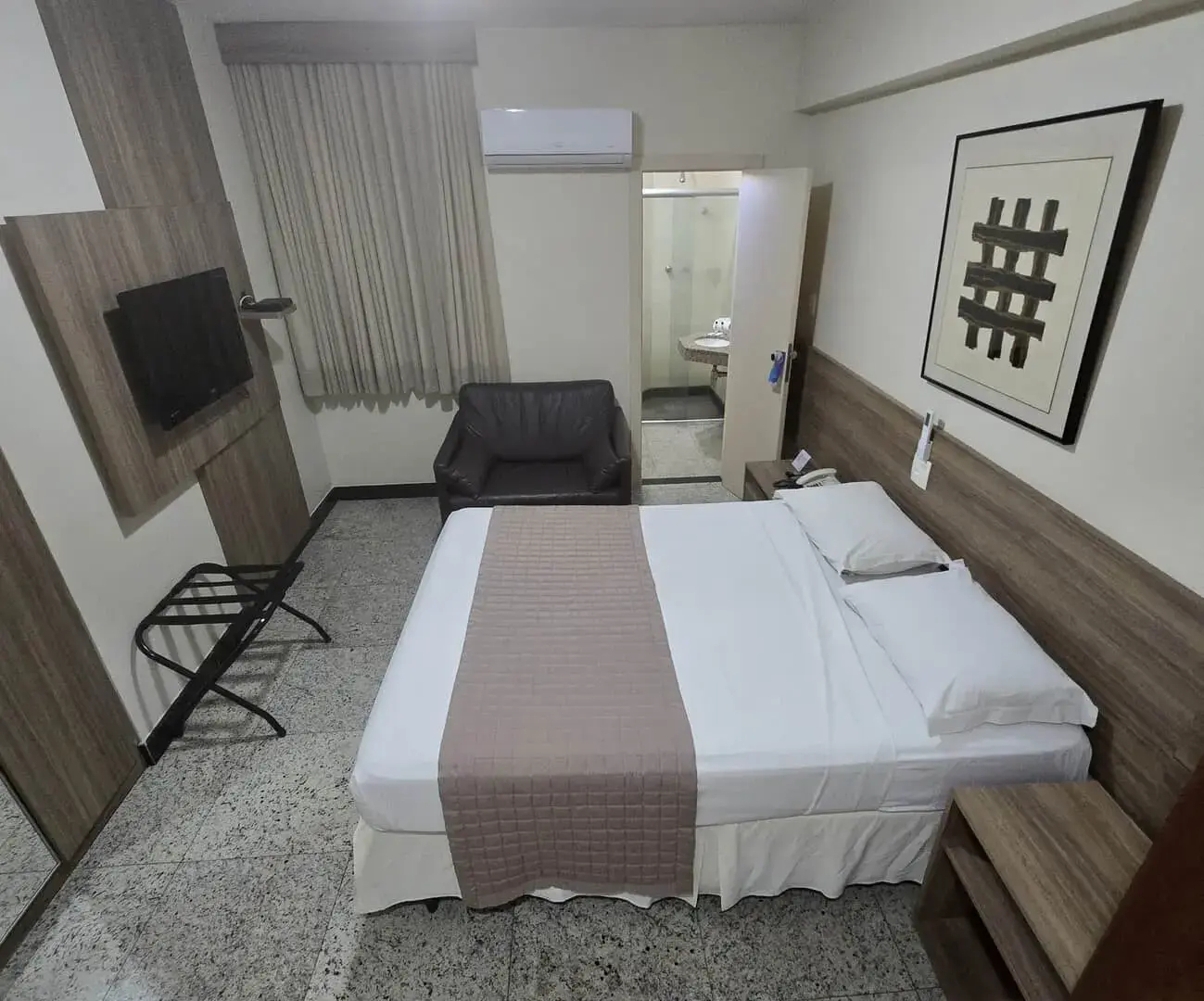 Via Contorno Hotel
