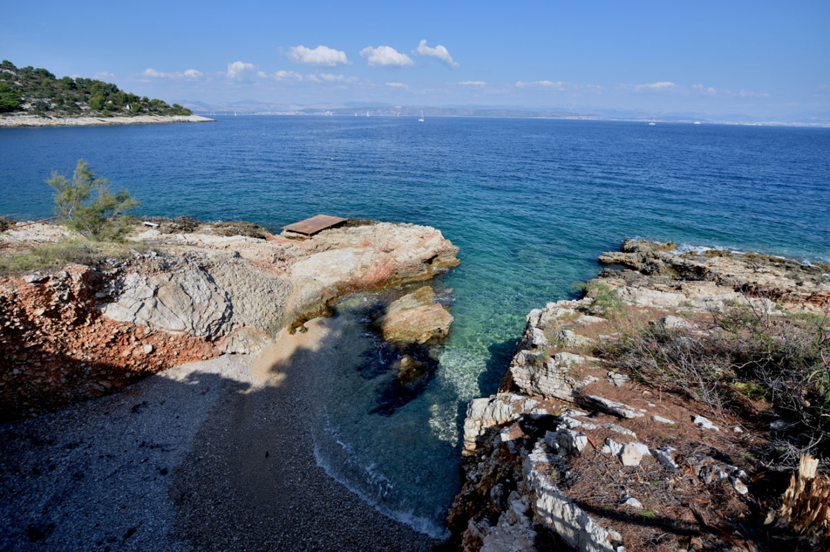 Apartment Ela - very close to beach: A1 Rogac, Island Solta