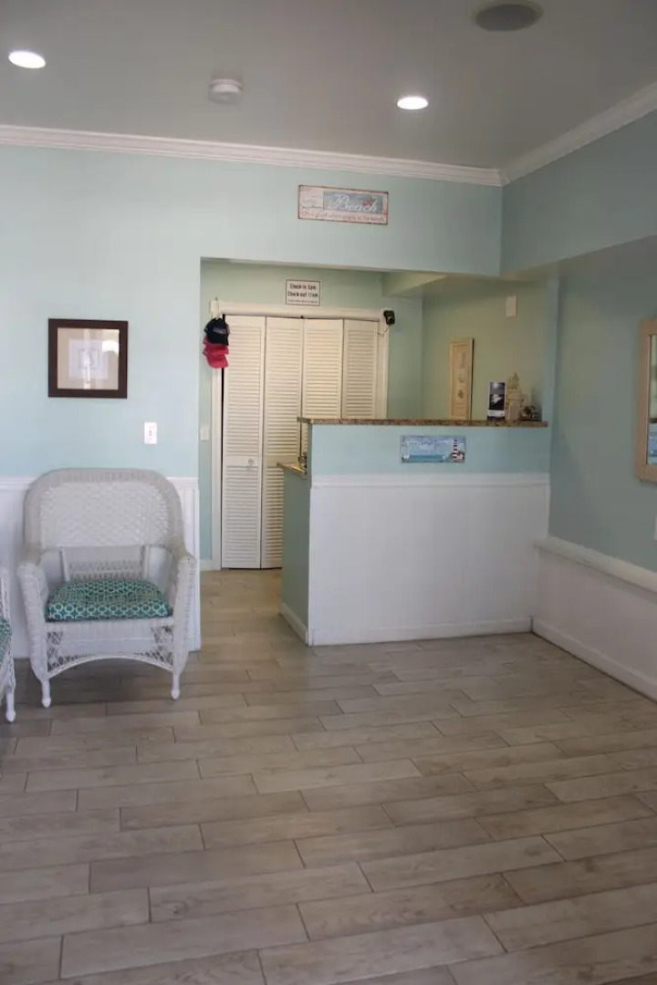 Sandcastle Beachfront Inn