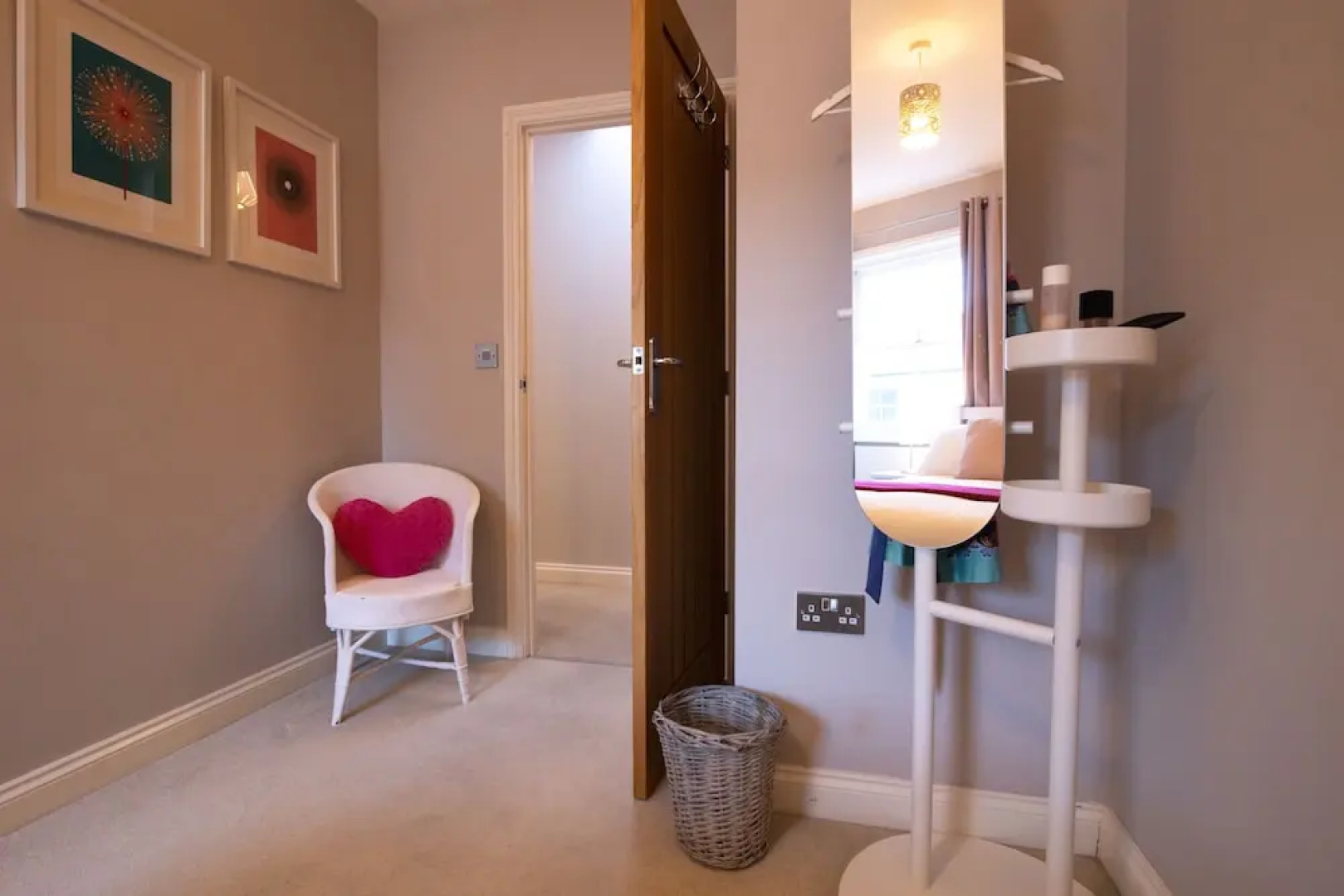 Silverdale Mews