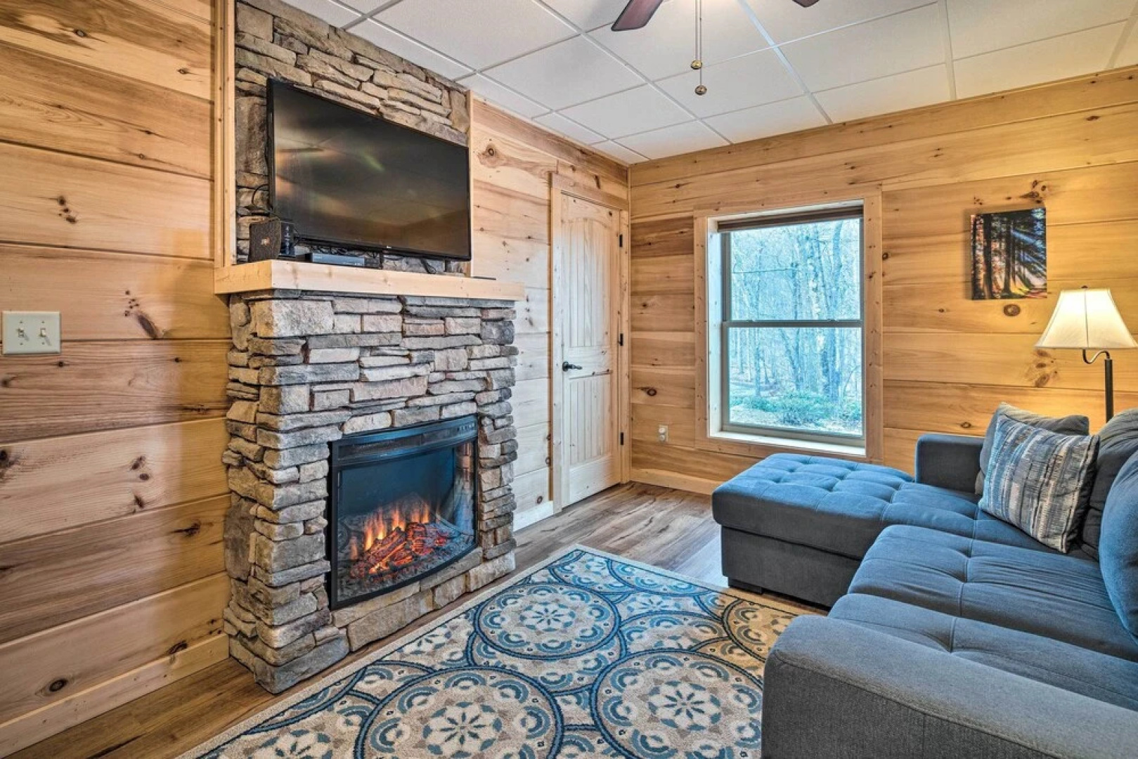 Secluded Black Mountain Cabin w/ On-site Pond!