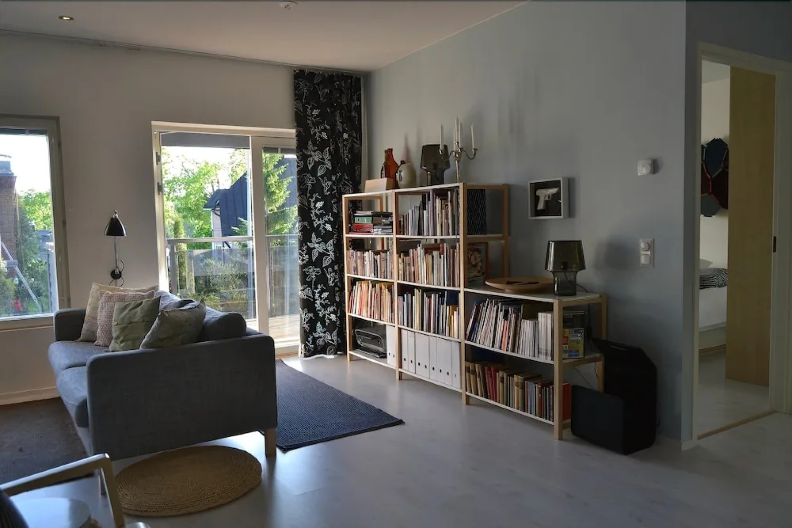 Solakalliontie Row House