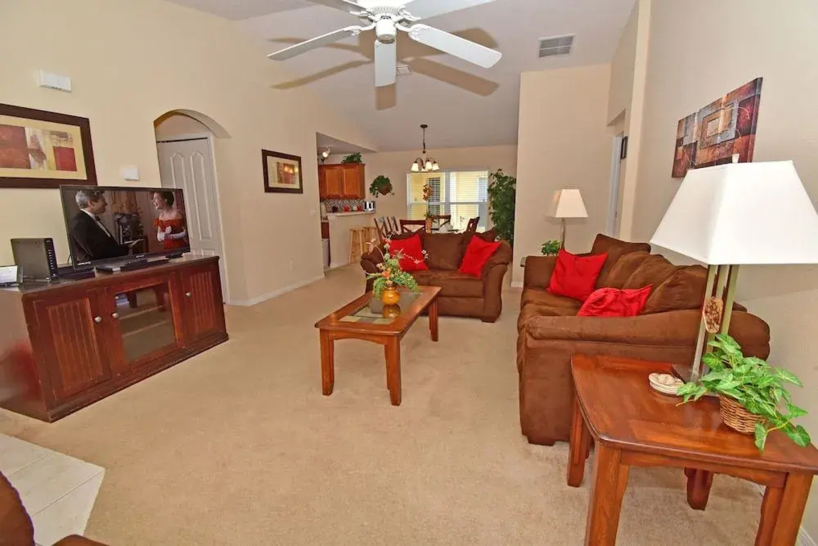 320EP Sandy Shores 3 Br villa by RedAwning