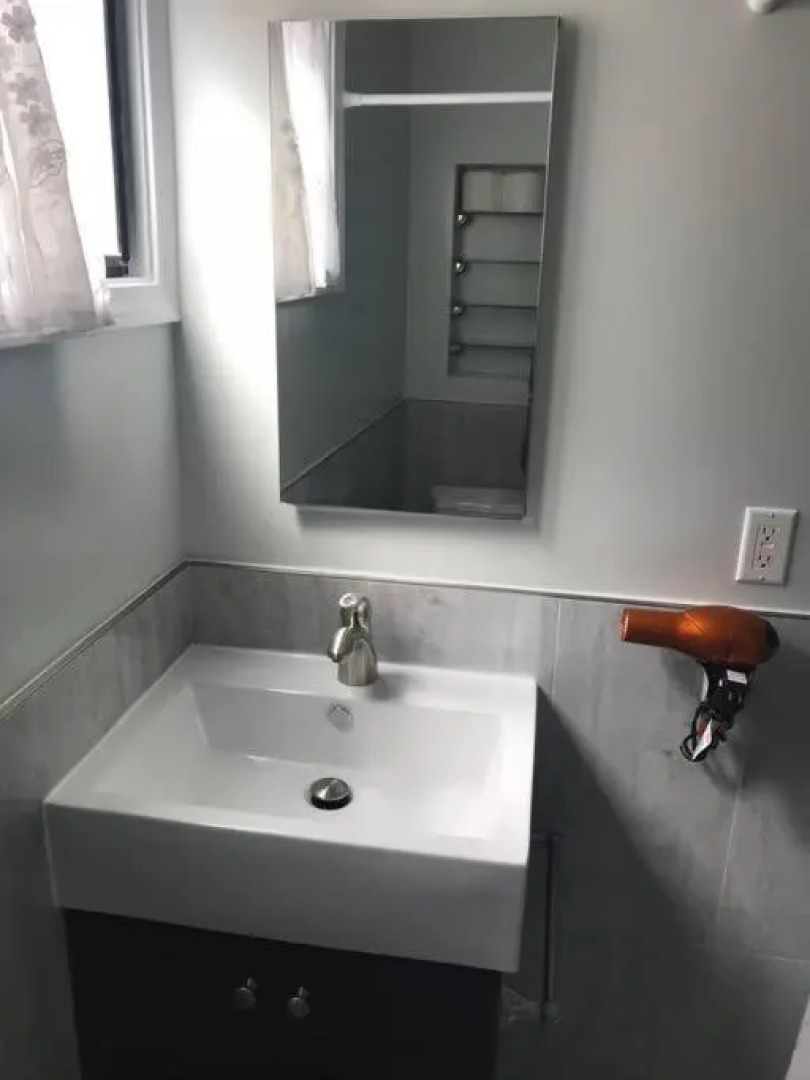 Private Studio & 2 bedroom house in quiet neighborhood near San Francisco & SFO