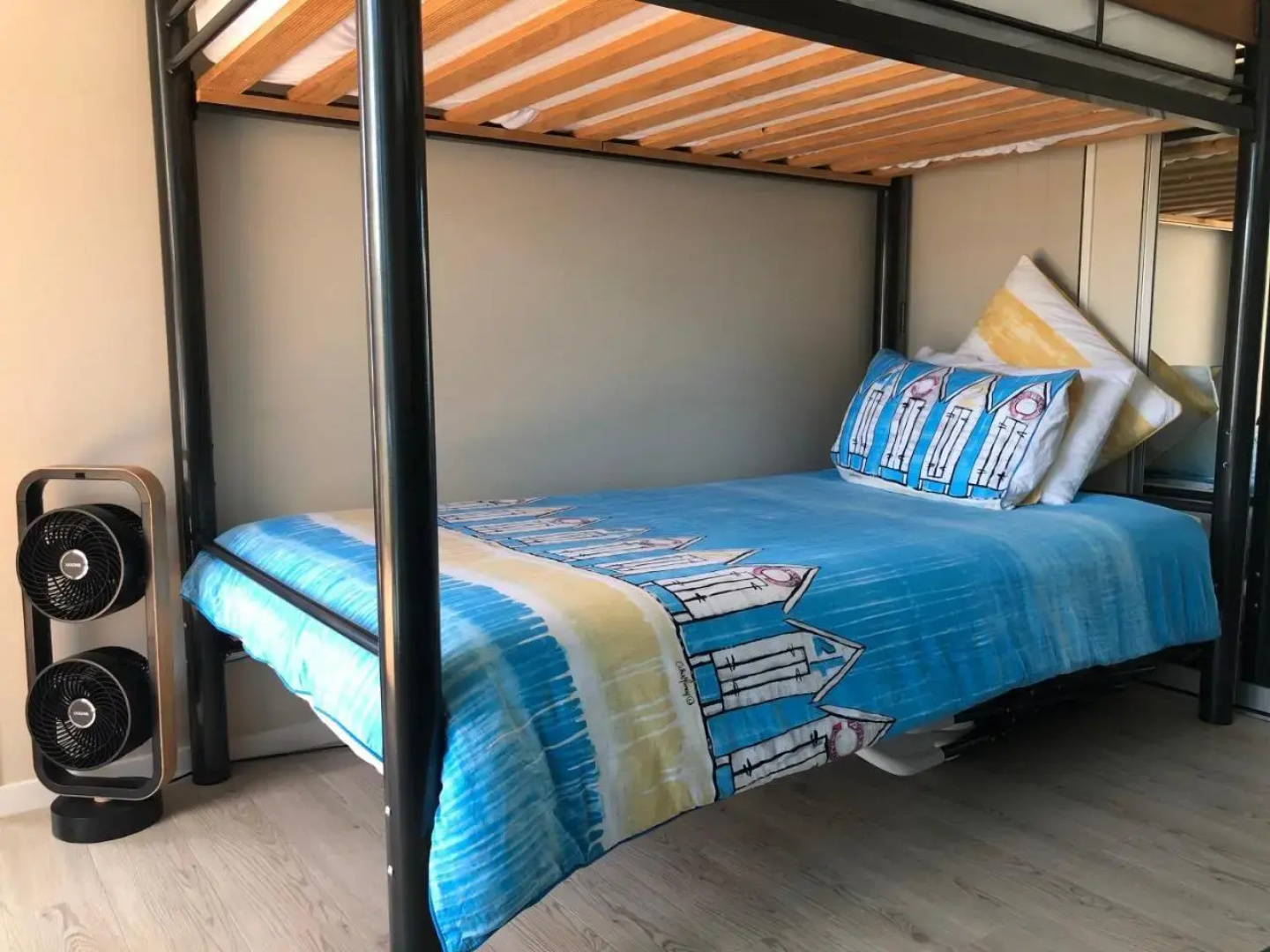 Beach Pod Studio - Tairua Bach