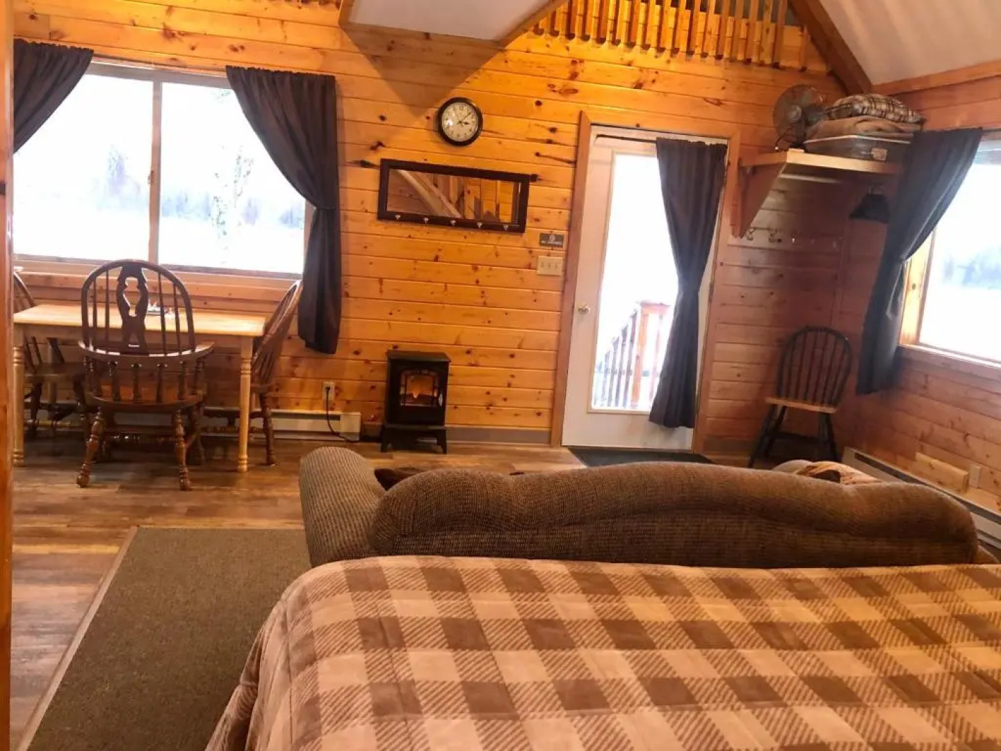 Riverside Cabins at Susitna River Lodge