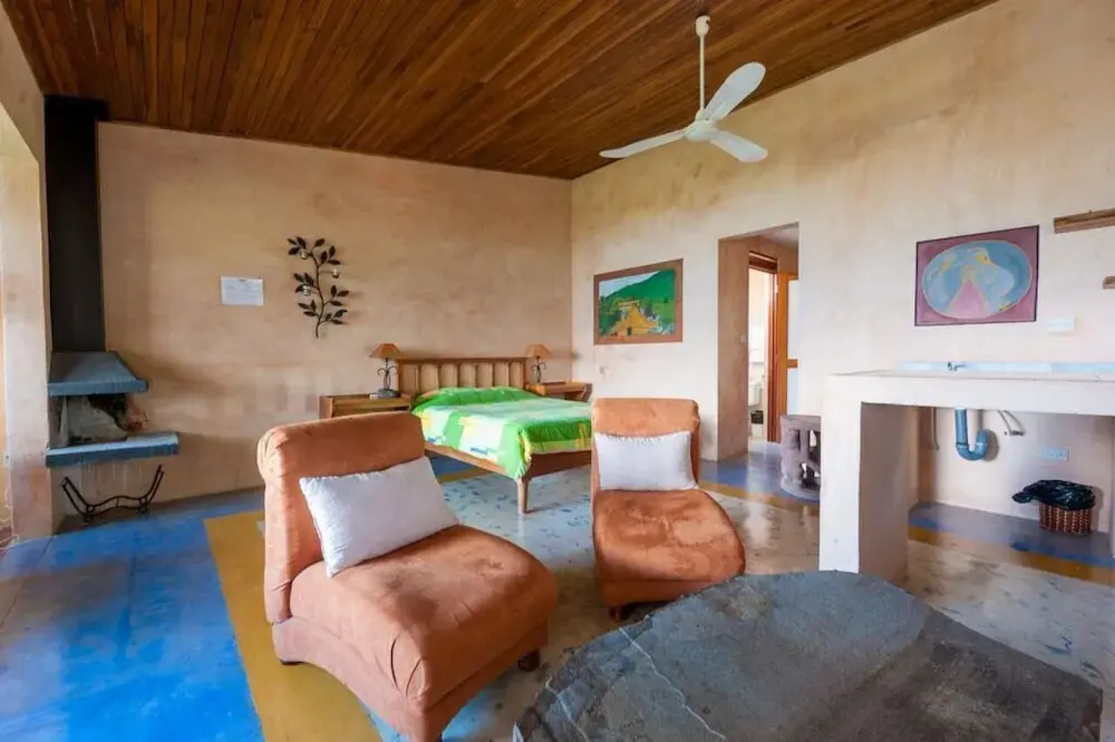 Lake Arenal Brewery Hostel