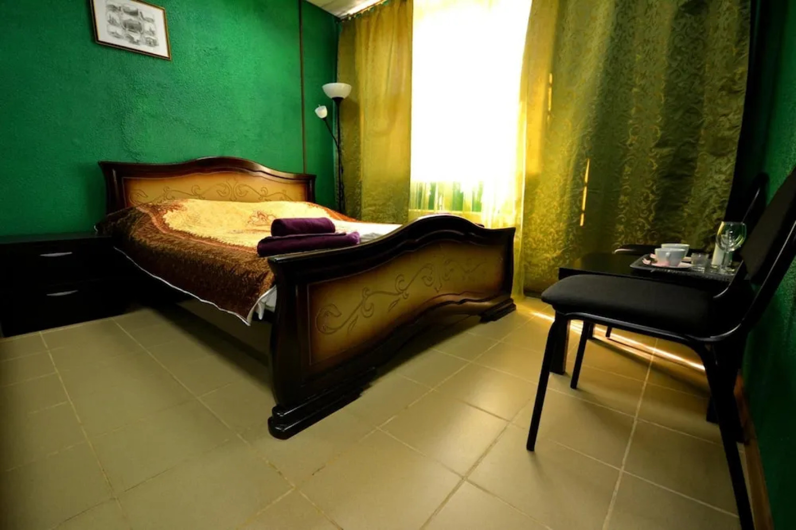 Часы Бунинская аллея