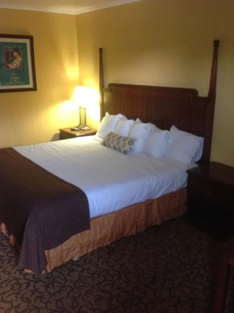 L'Acadie Inn & RV Park