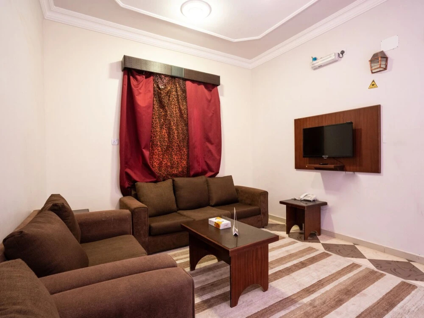 OYO 545 Golden Galaxies Furnished Units