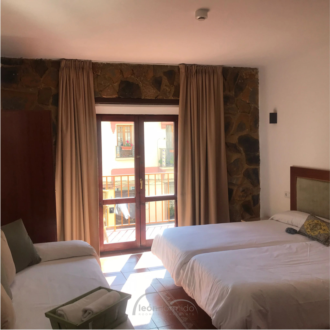 LEON DORMIDO Room & Apartments