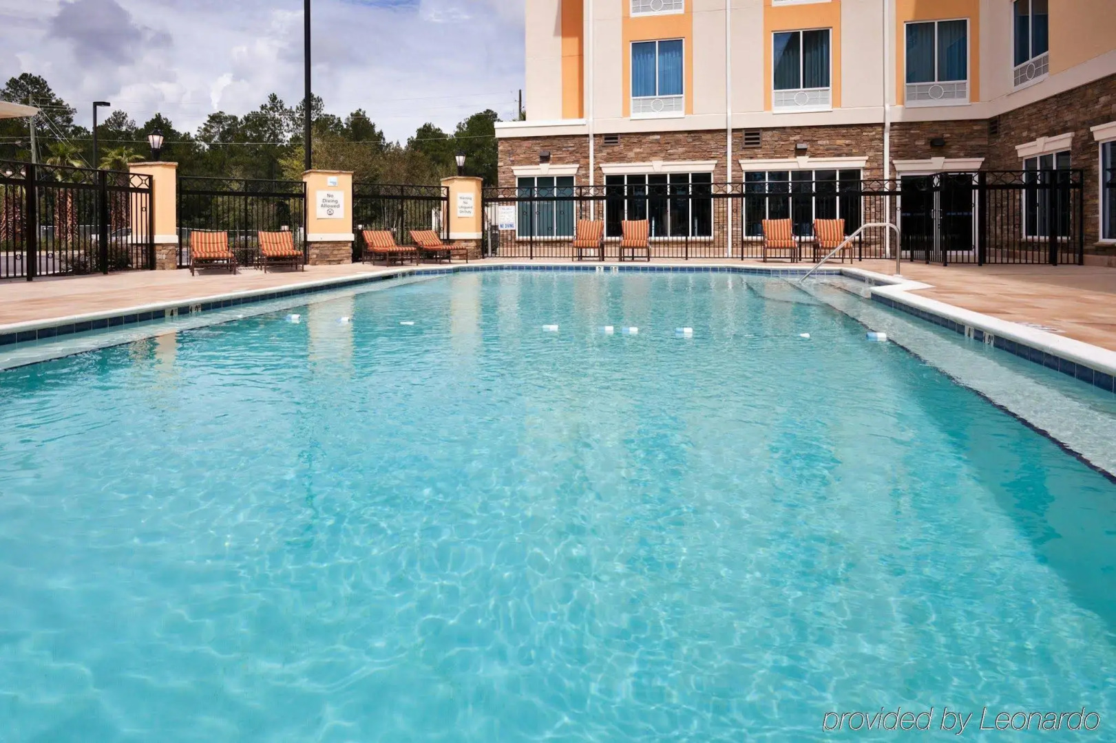 Holiday Inn Express Hotel & Suites Mobile/Saraland by IHG