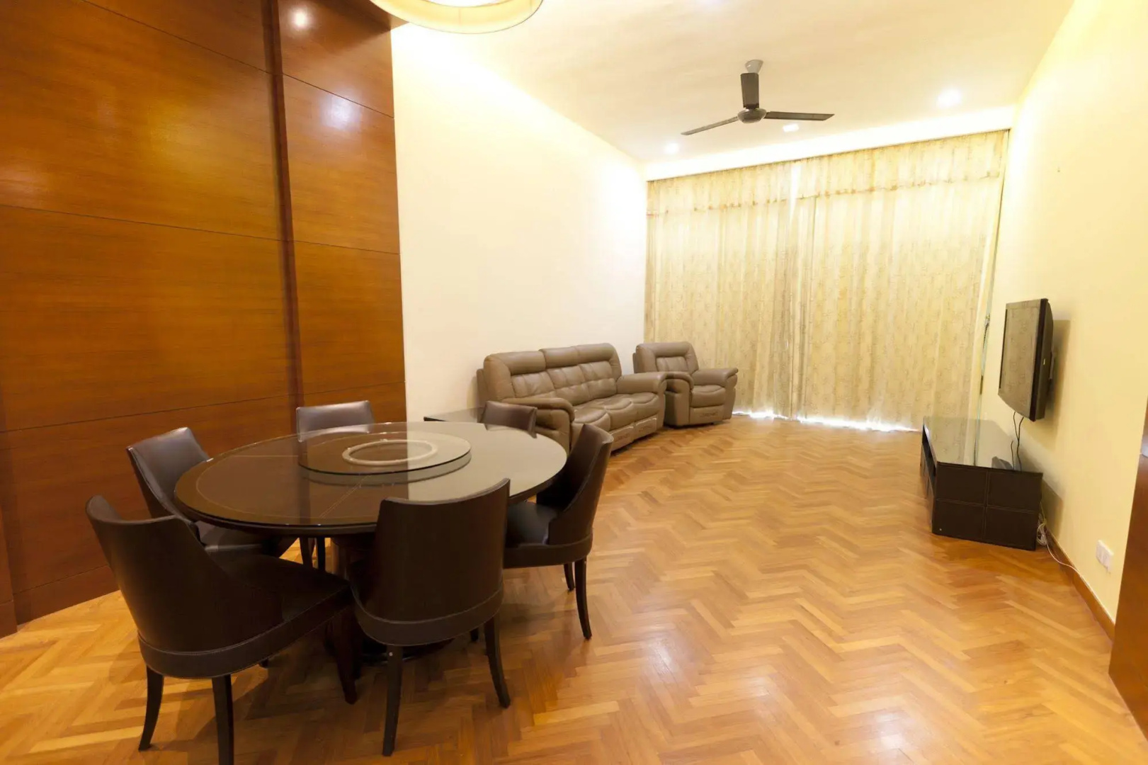 Profolio Straits Quay