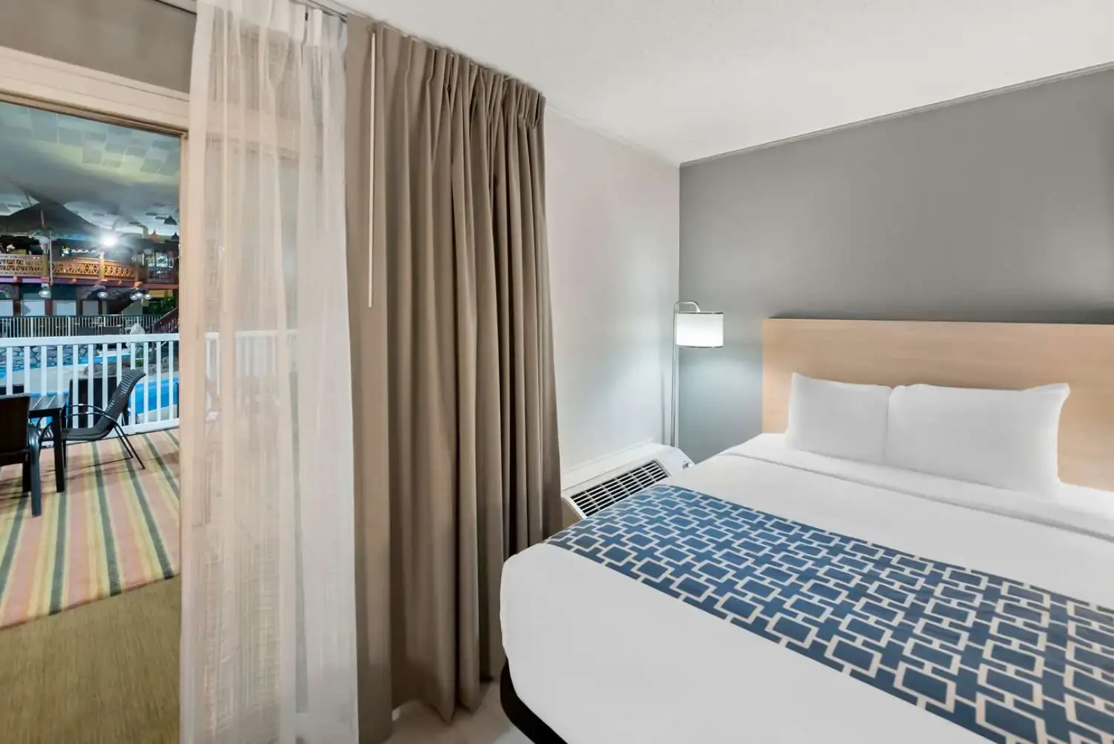 Suburban Studios, Kearney