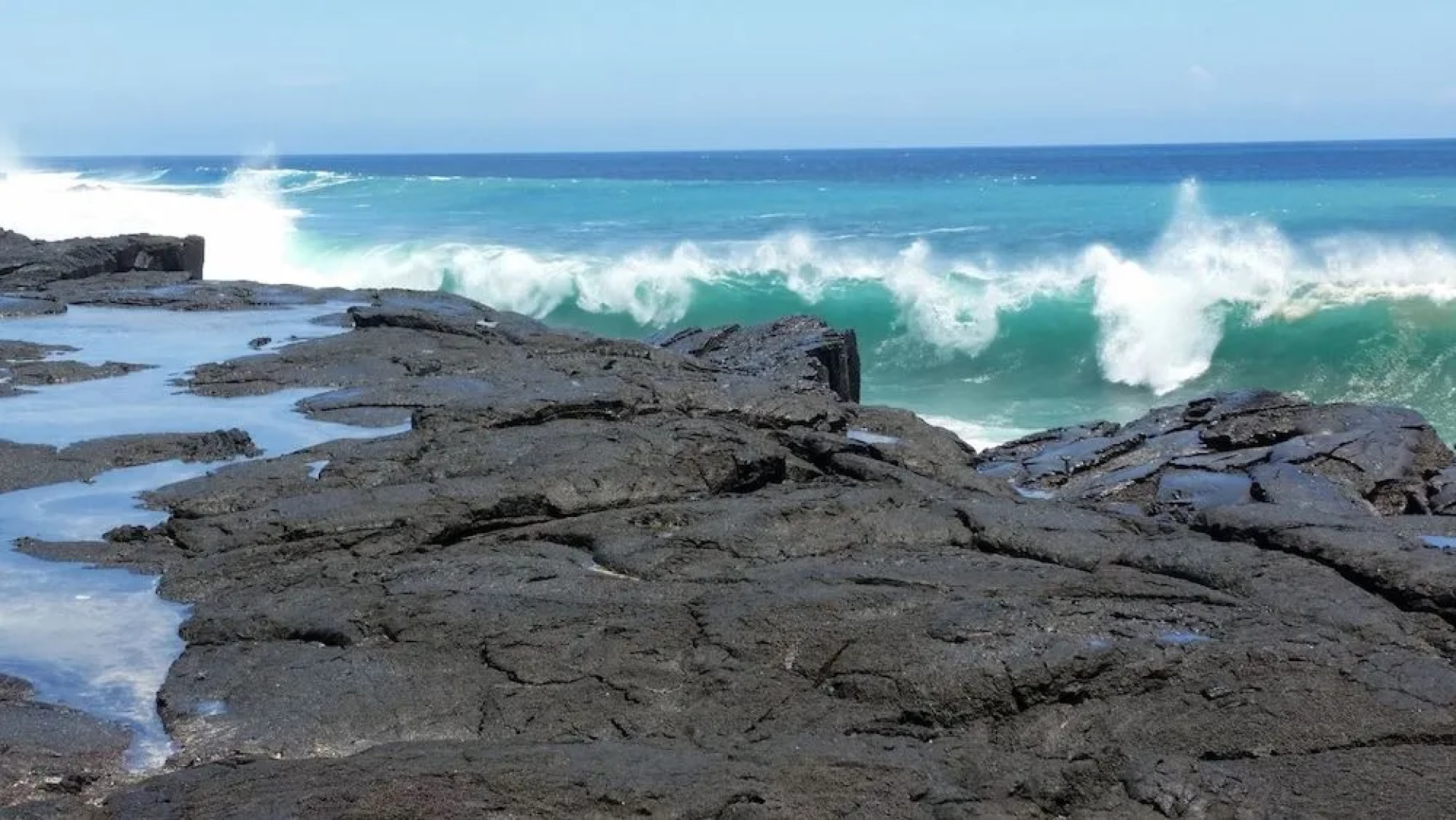 Big Island Bali Hideaway 2 Bedroom Home by Redawning