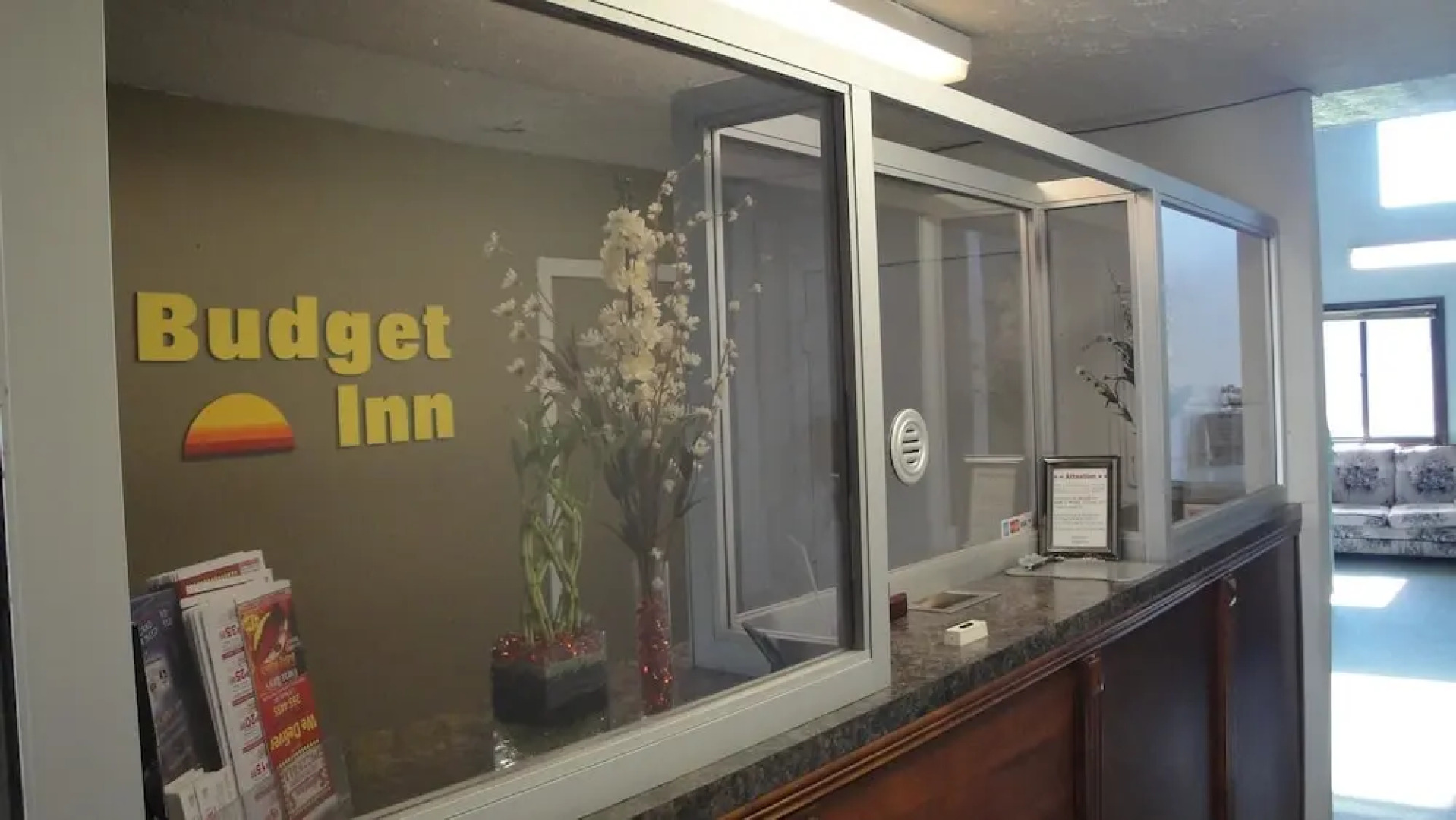 Budget Inn Ontario