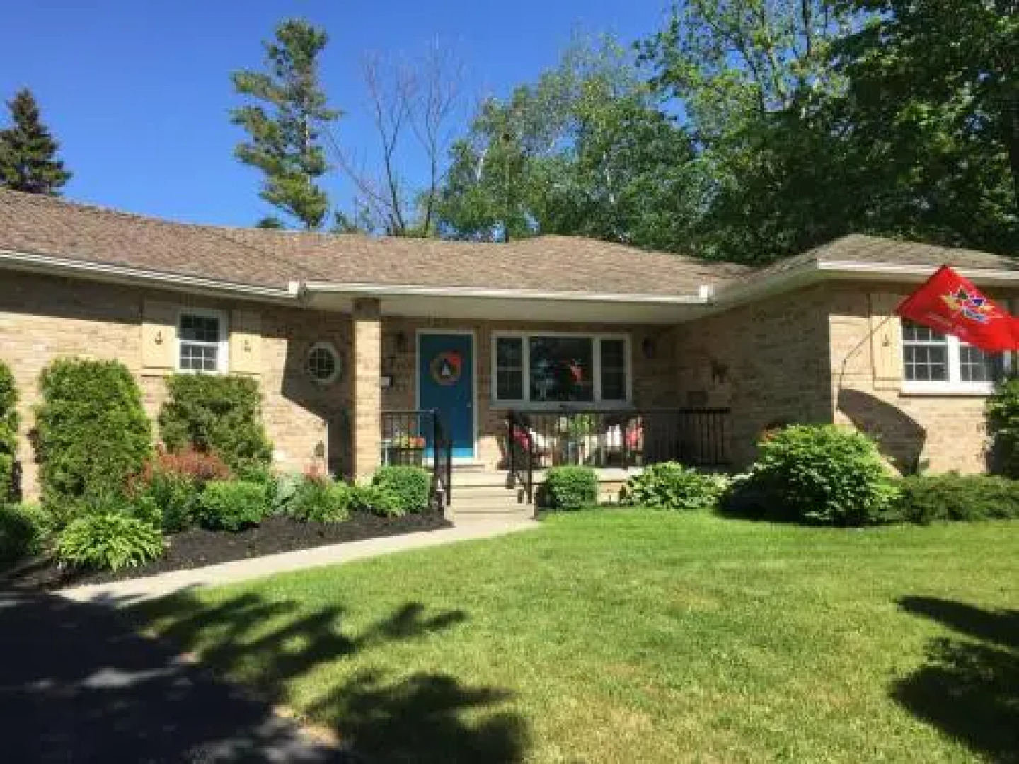 Cameron's Cove Bed & Breakfast