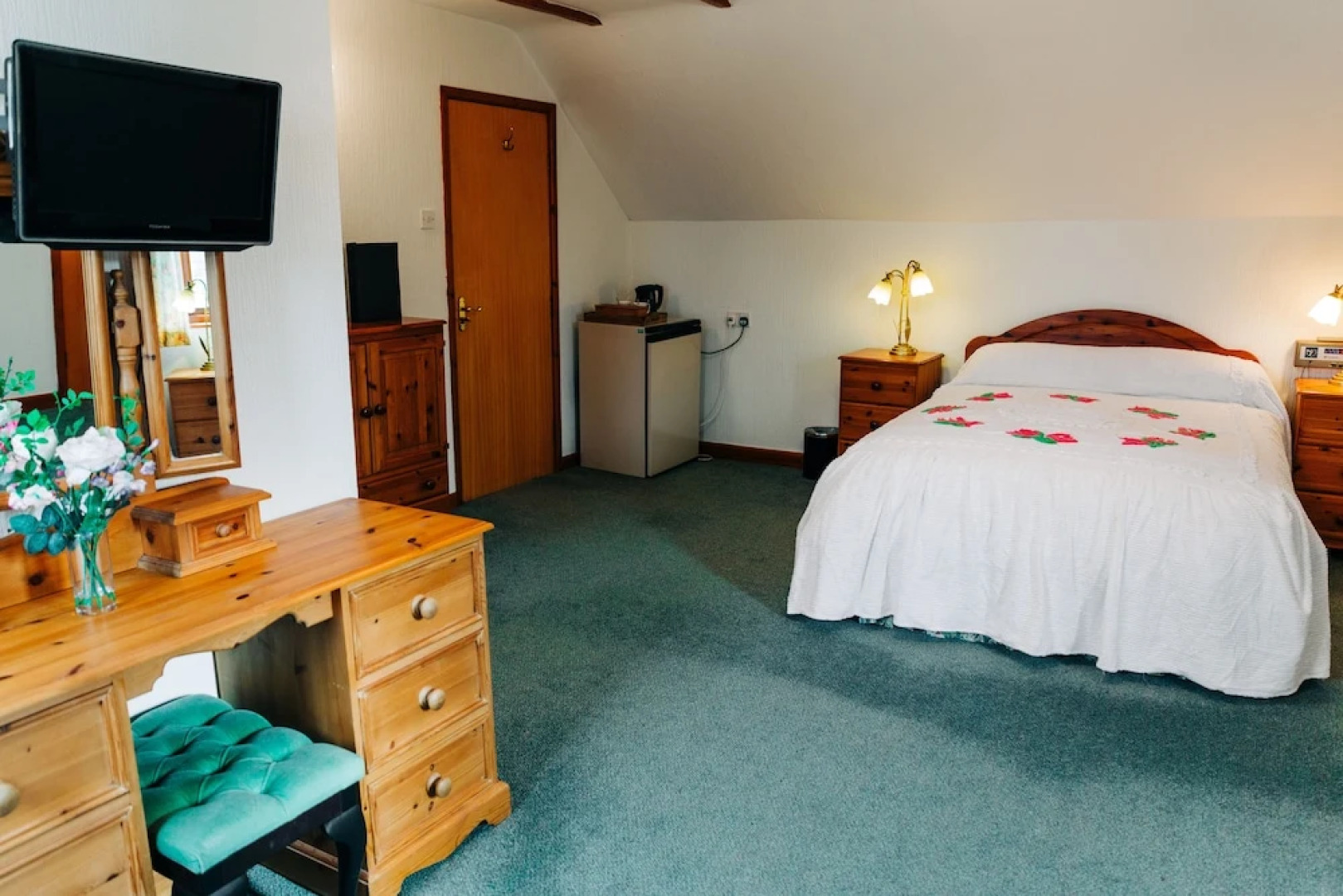 The Farmhouse Lochmeyler