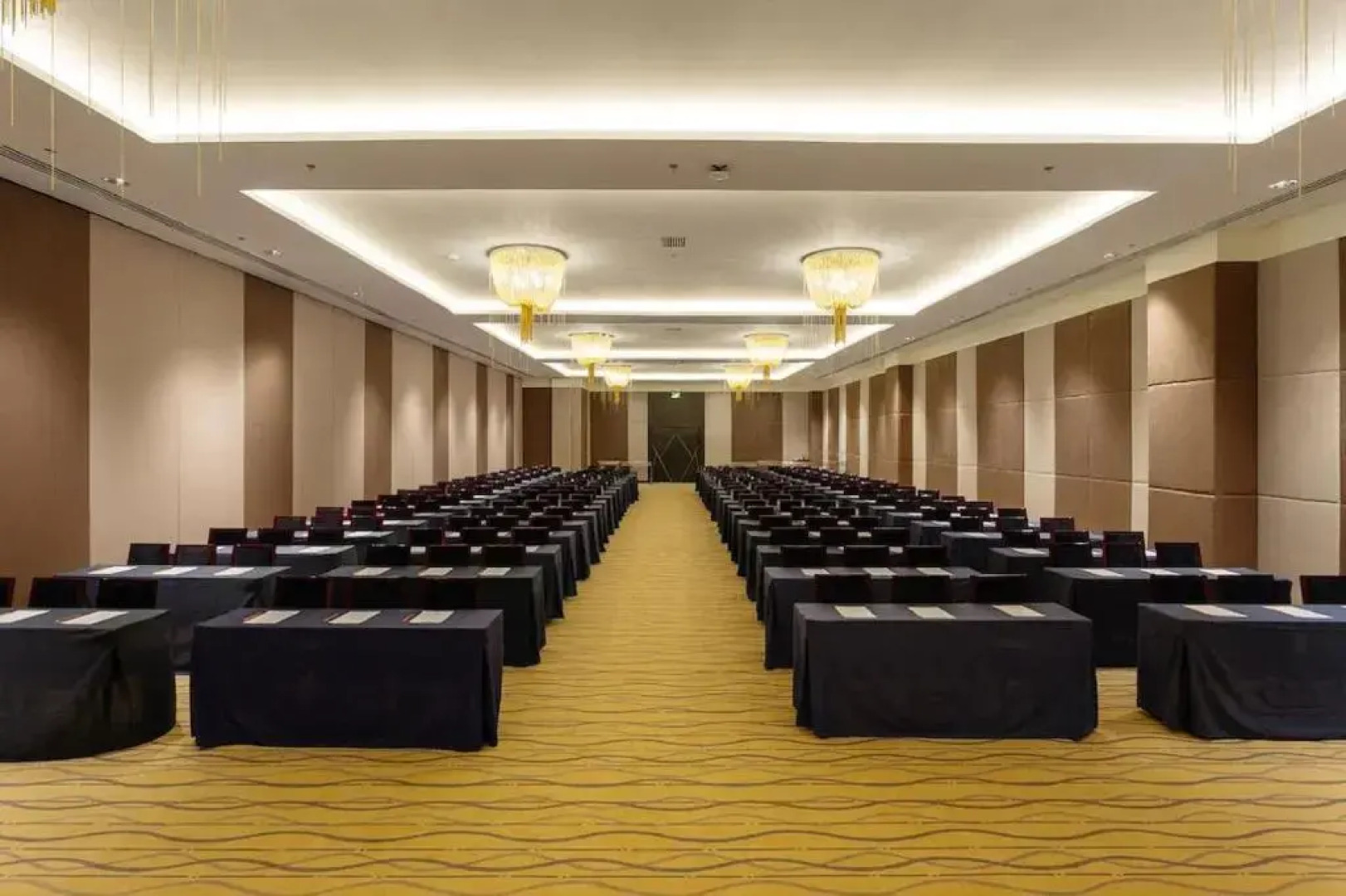 Summit Hotel Tacloban