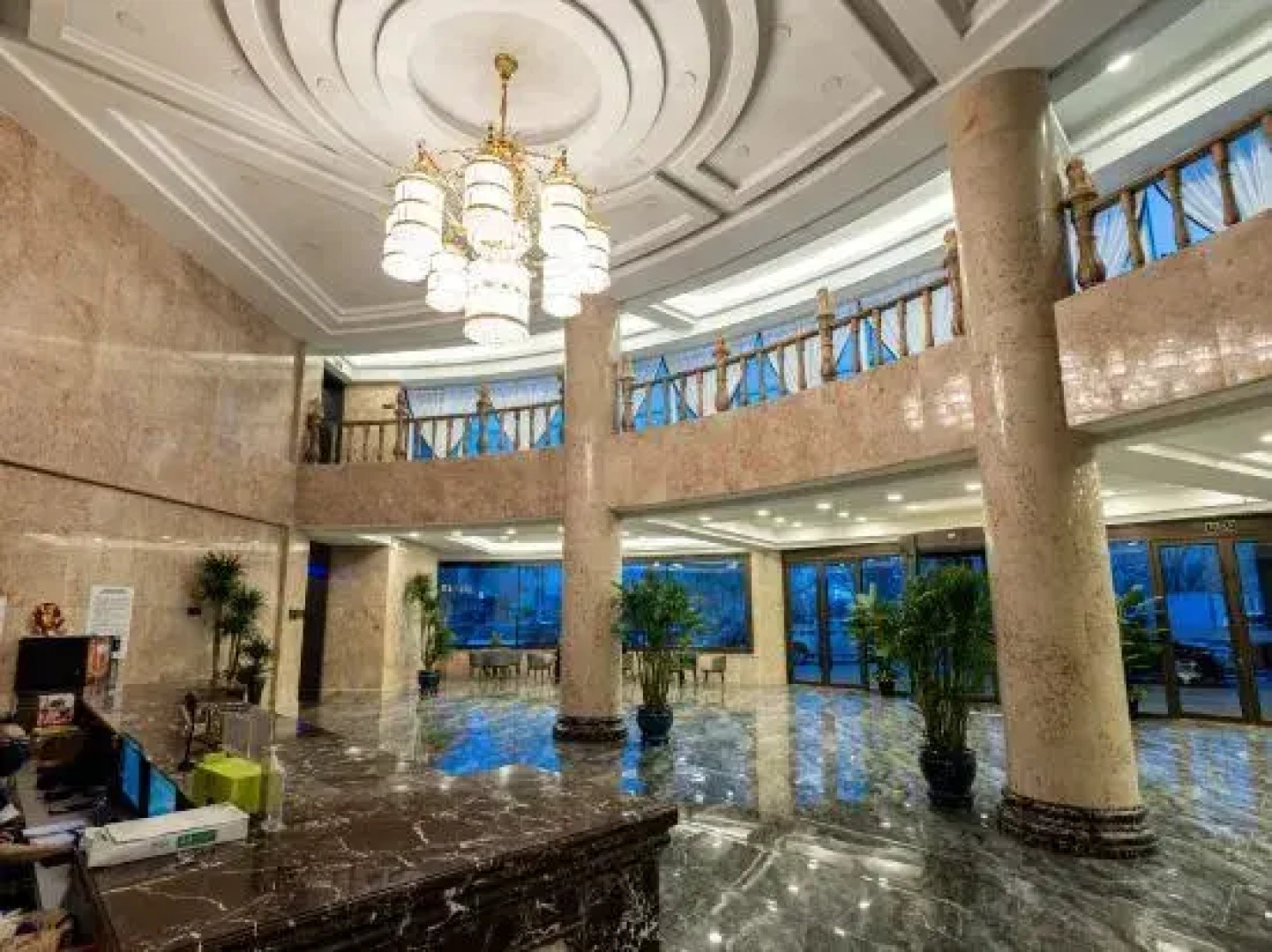 Grand Hyatt Hotel (Jinlianchuan Street Branch)