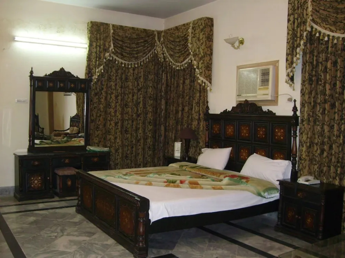 Hotel Luxury Palace Naran