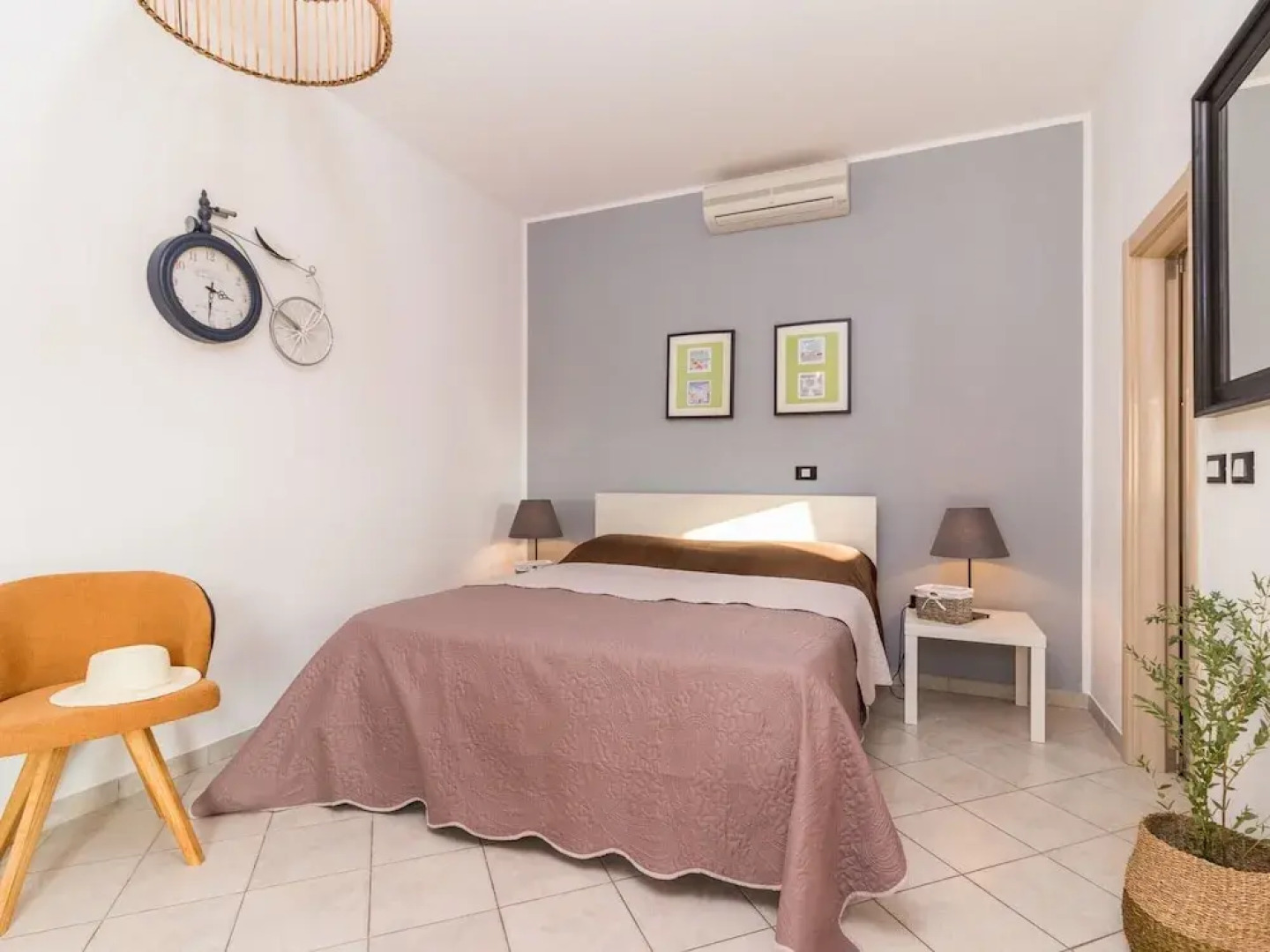 Apartment With Private Pool in Pula