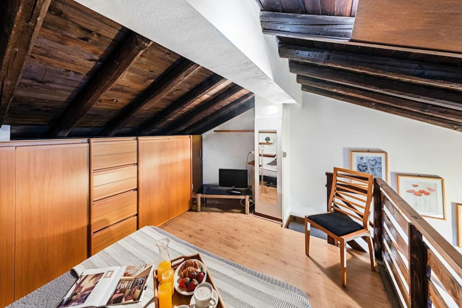 I Girasoli C14 Apartment by Wonderful Italy