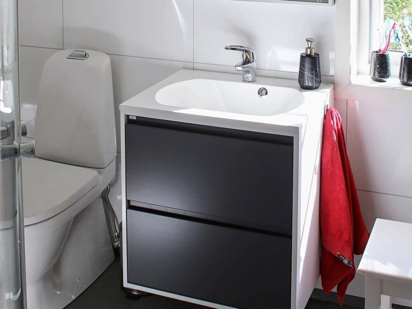 12 Person Holiday Home in Etne