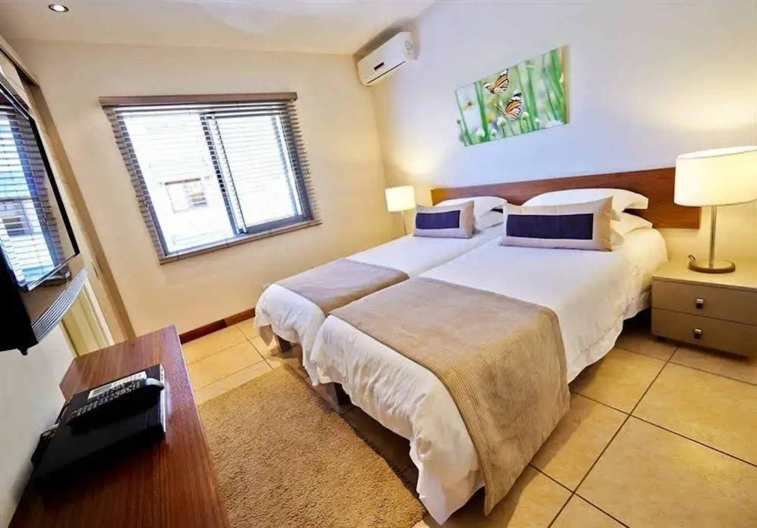 Bon Azur Elegant Suites & Penthouses