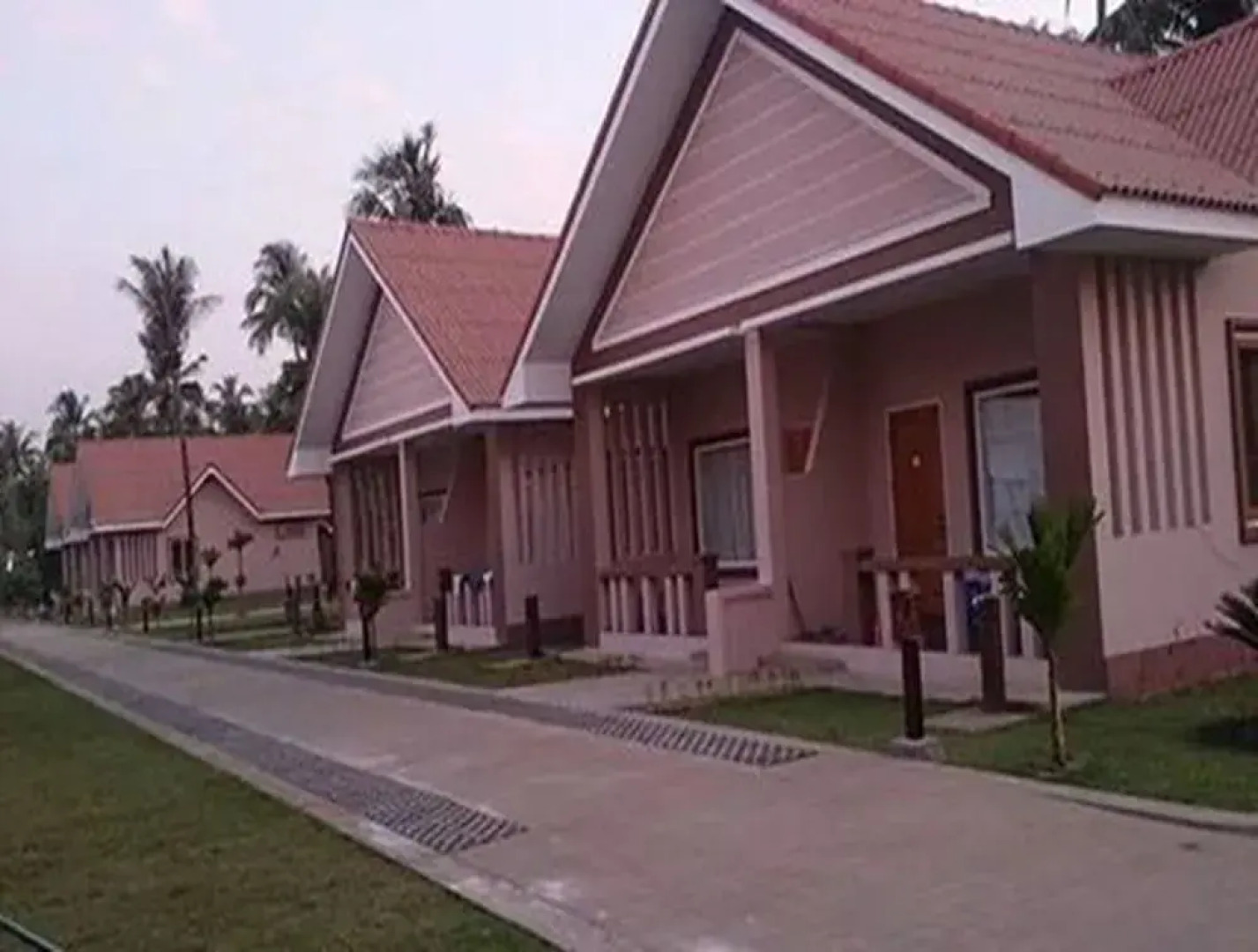 Yuzana Resort Ngwe Saung Beach