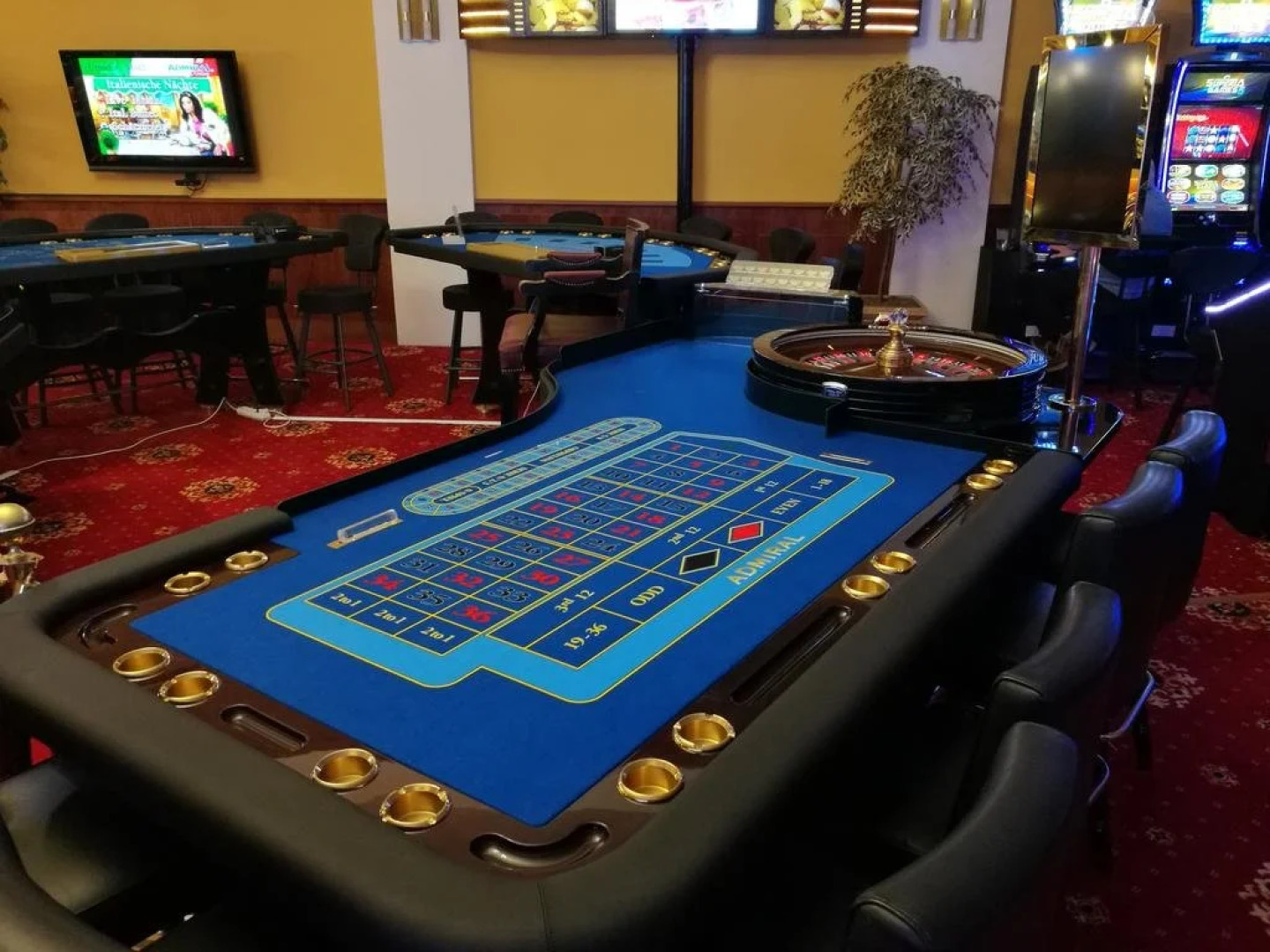 Casino & Hotel Admiral Velenice - Gmünd