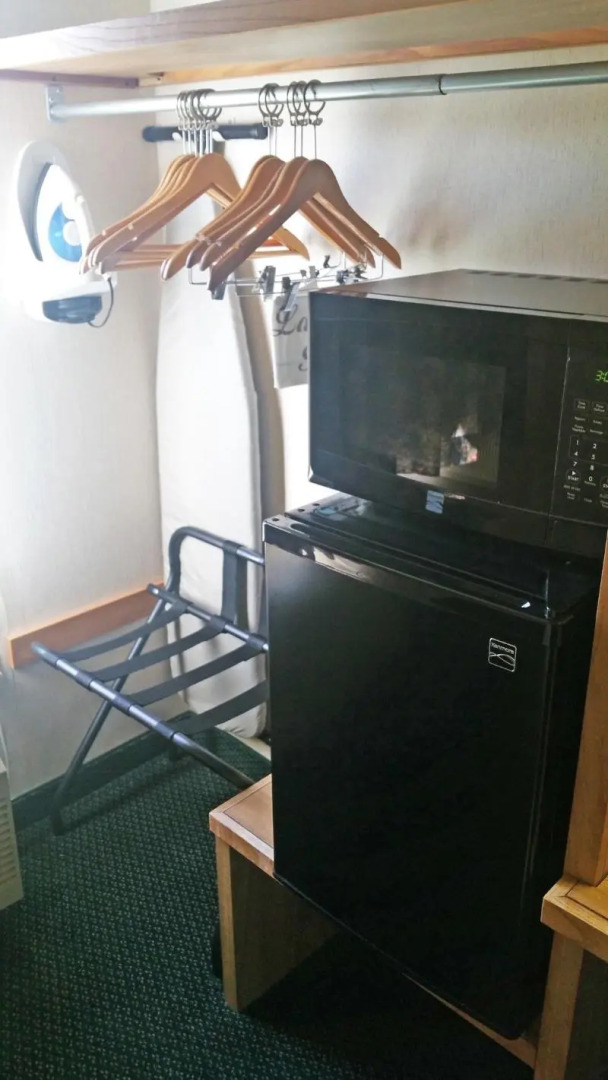 Charlevoix Inn & Suites SureStay Collection by Best Western