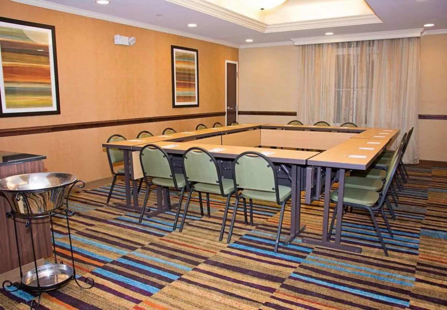 Fairfield Inn & Suites Butler