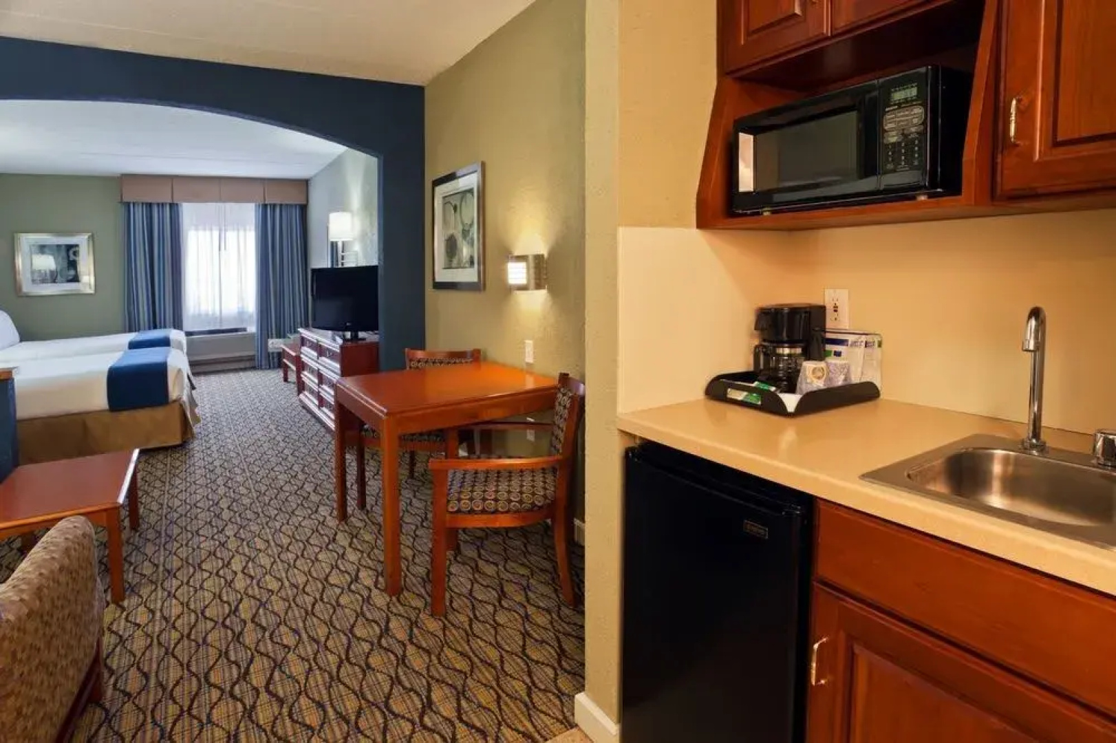 Holiday Inn Express Hotel & Suites PORT CLINTON-CATAWBA ISLAND