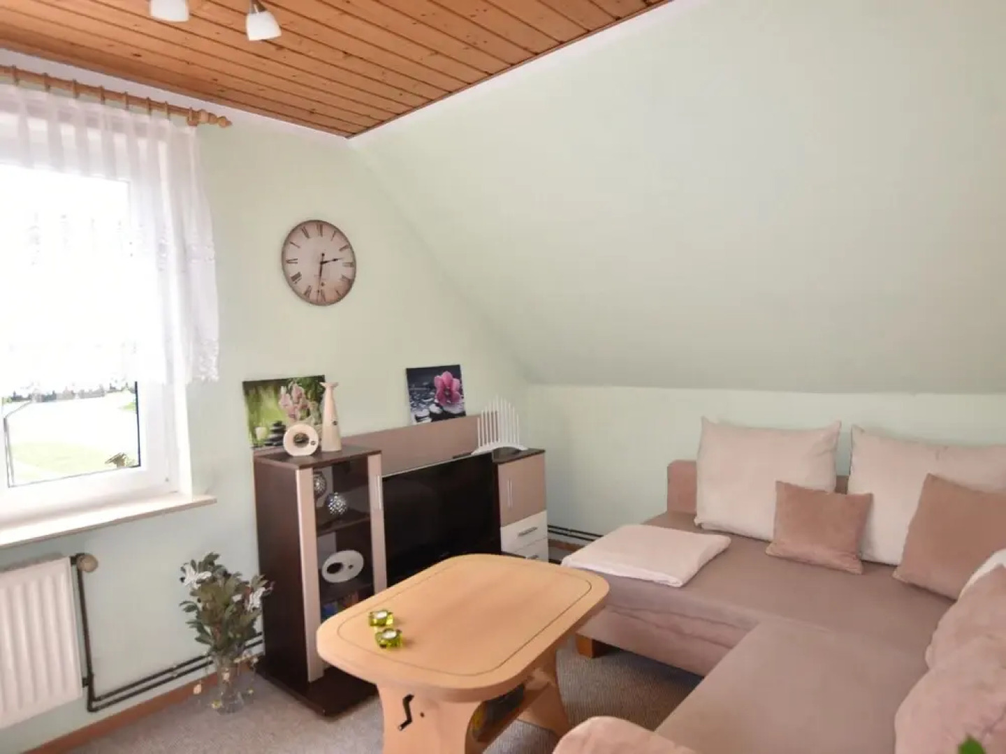 Beautiful apartment with garden terrace