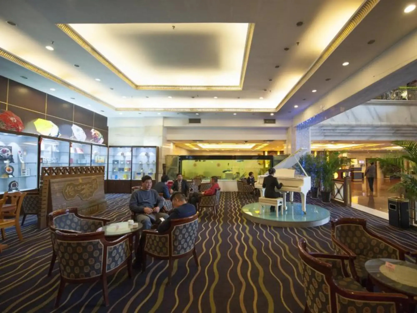 Luoyang Aviation Hotel